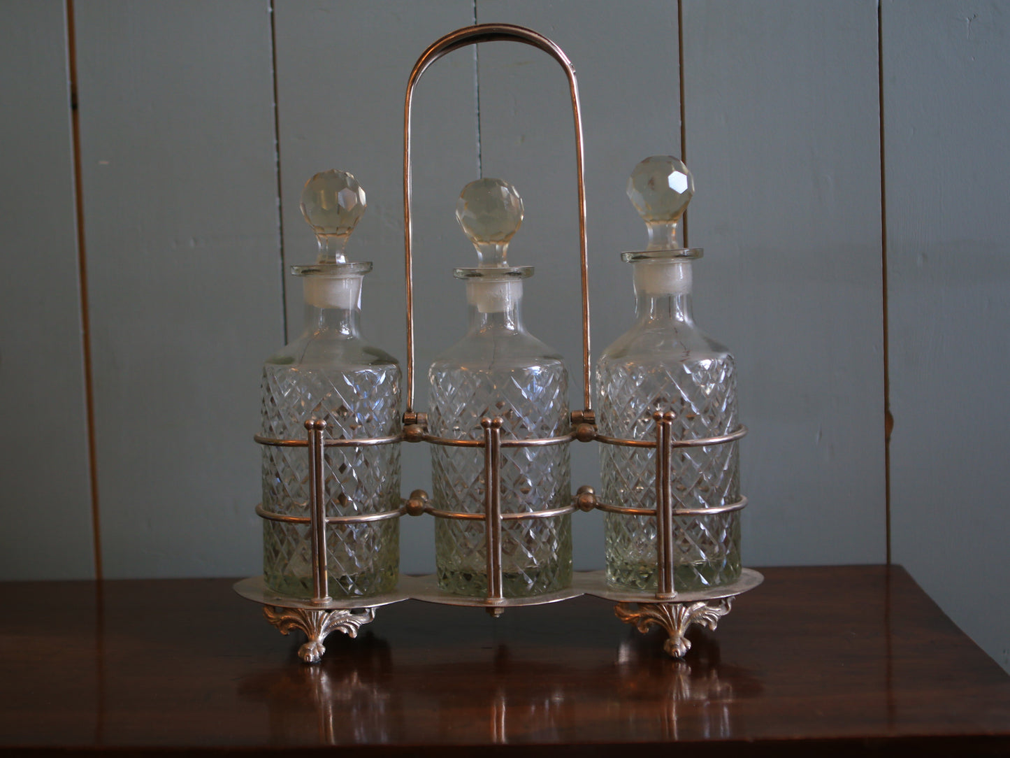 1920's Spirit Holder