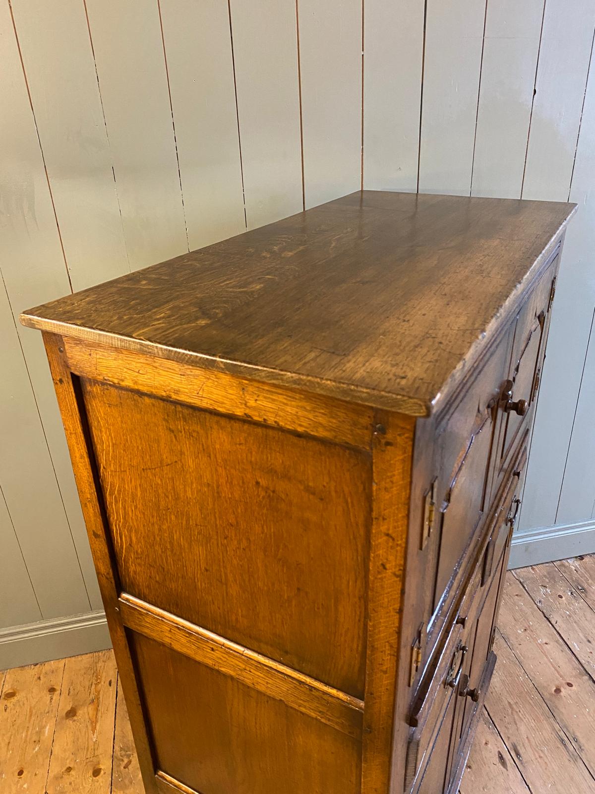 20th Century Solid Oak Wine/Drinks Cabinet
