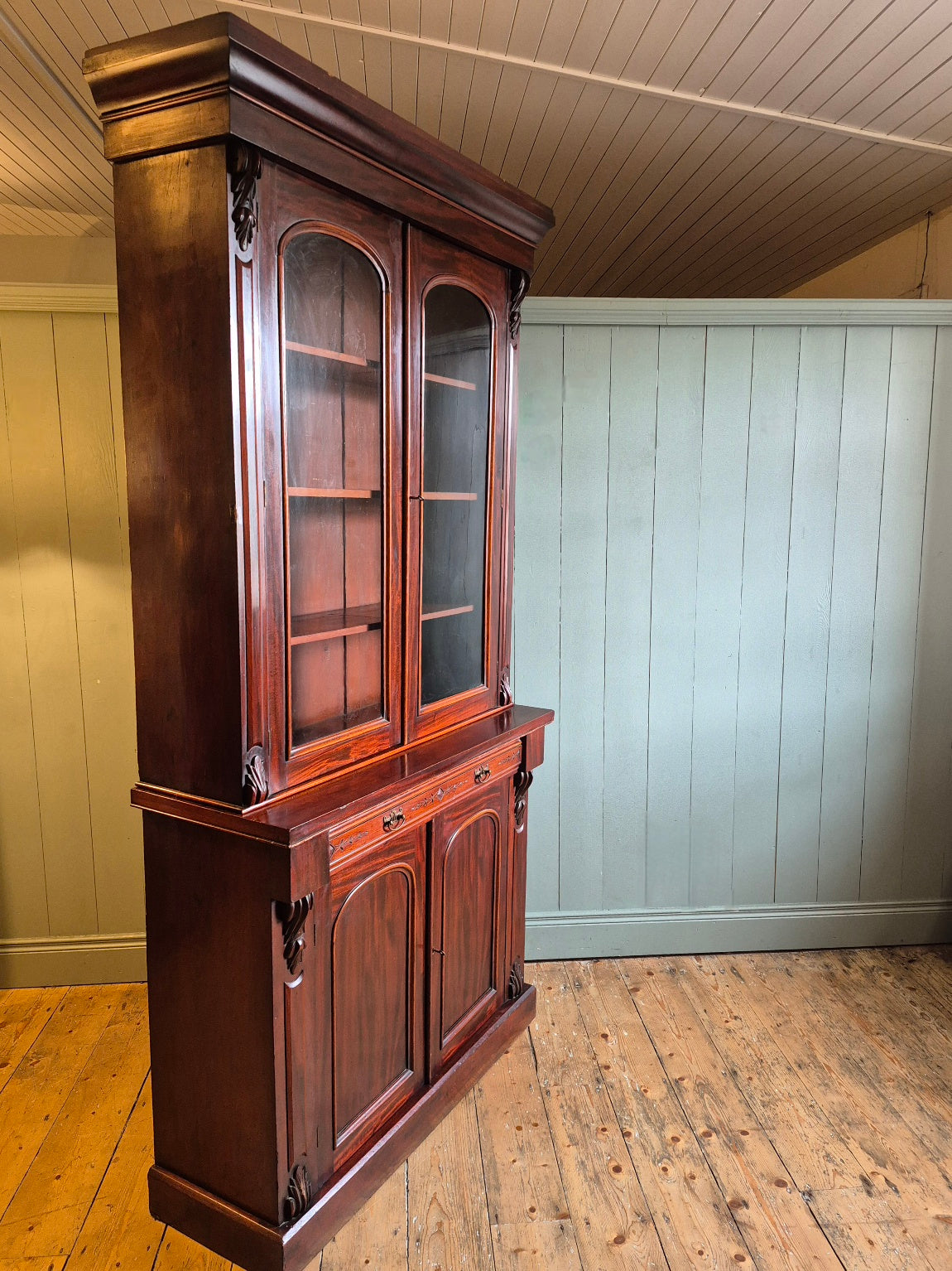 Late Victorian Mahogany Glazed Bookcase