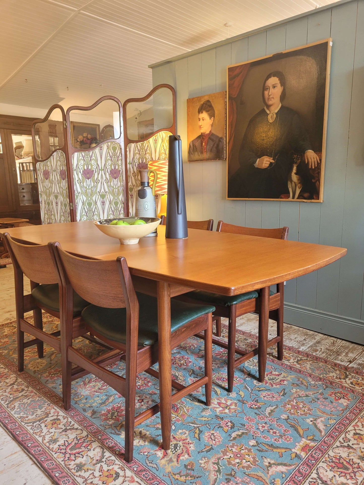 Mid Century Extending Teak Dining Table and Four Chairs