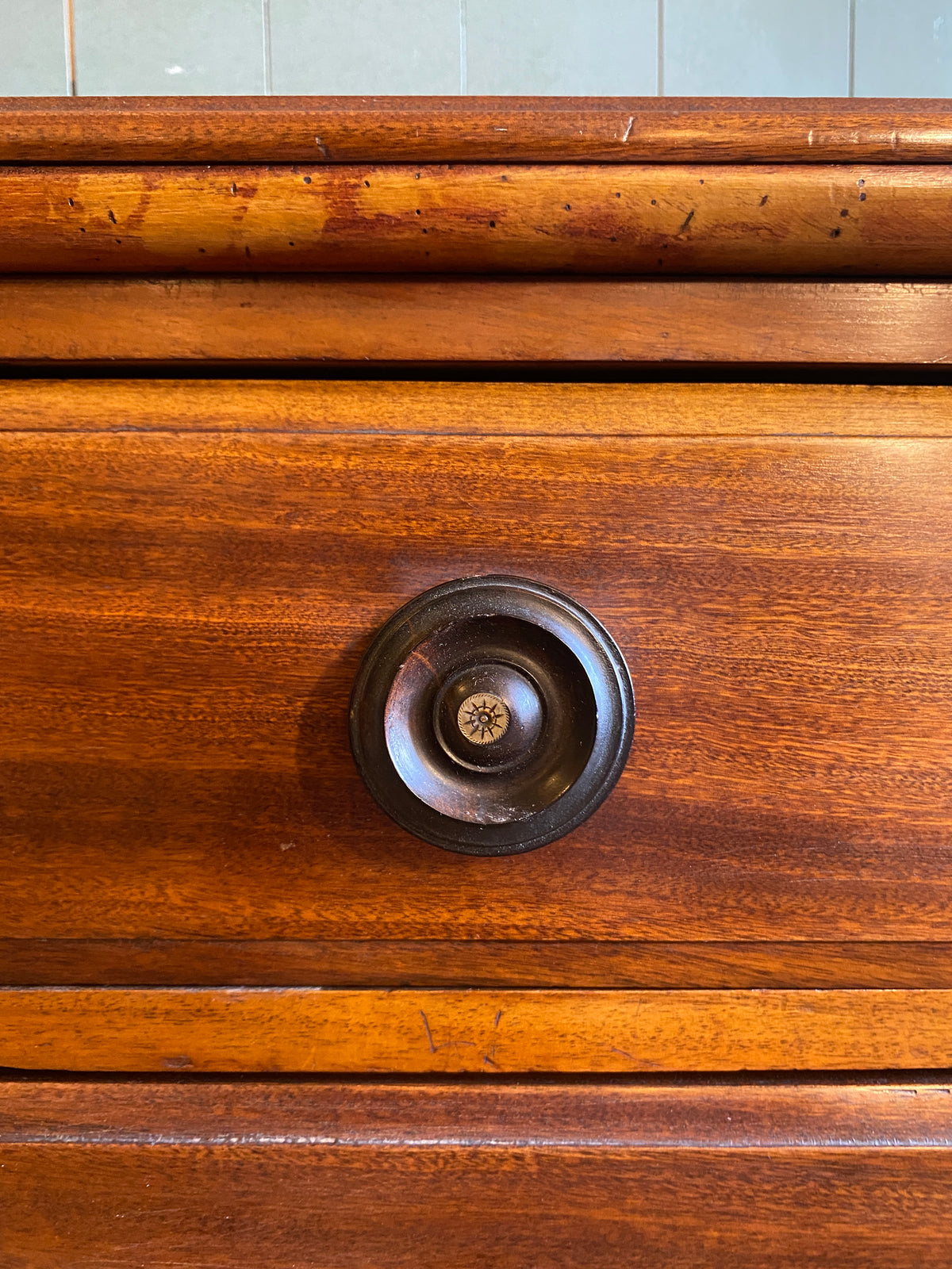 Victorian Mahogany Chest Of Drawers