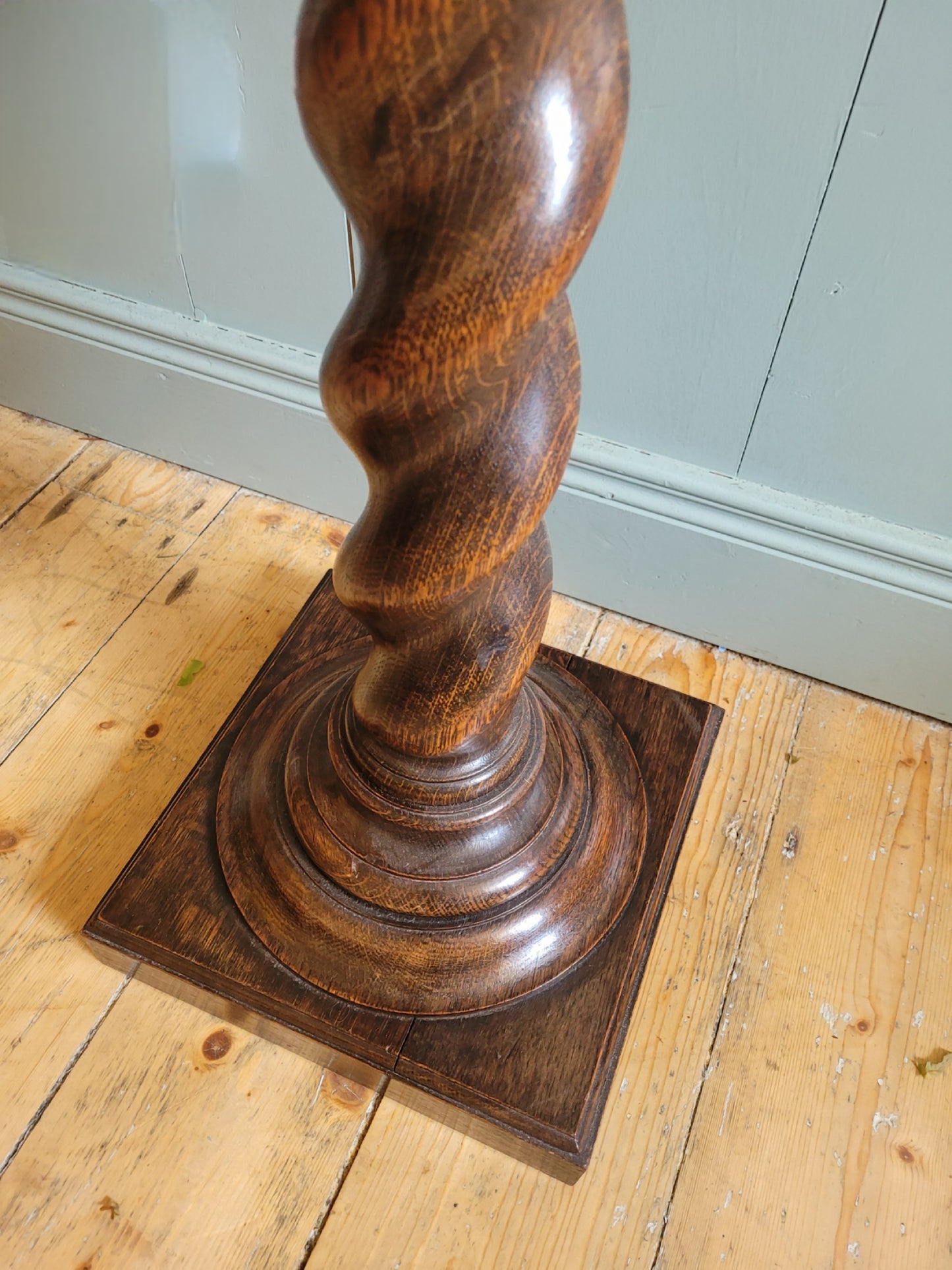 Victorian Oak Barley Twist Plant Stand
