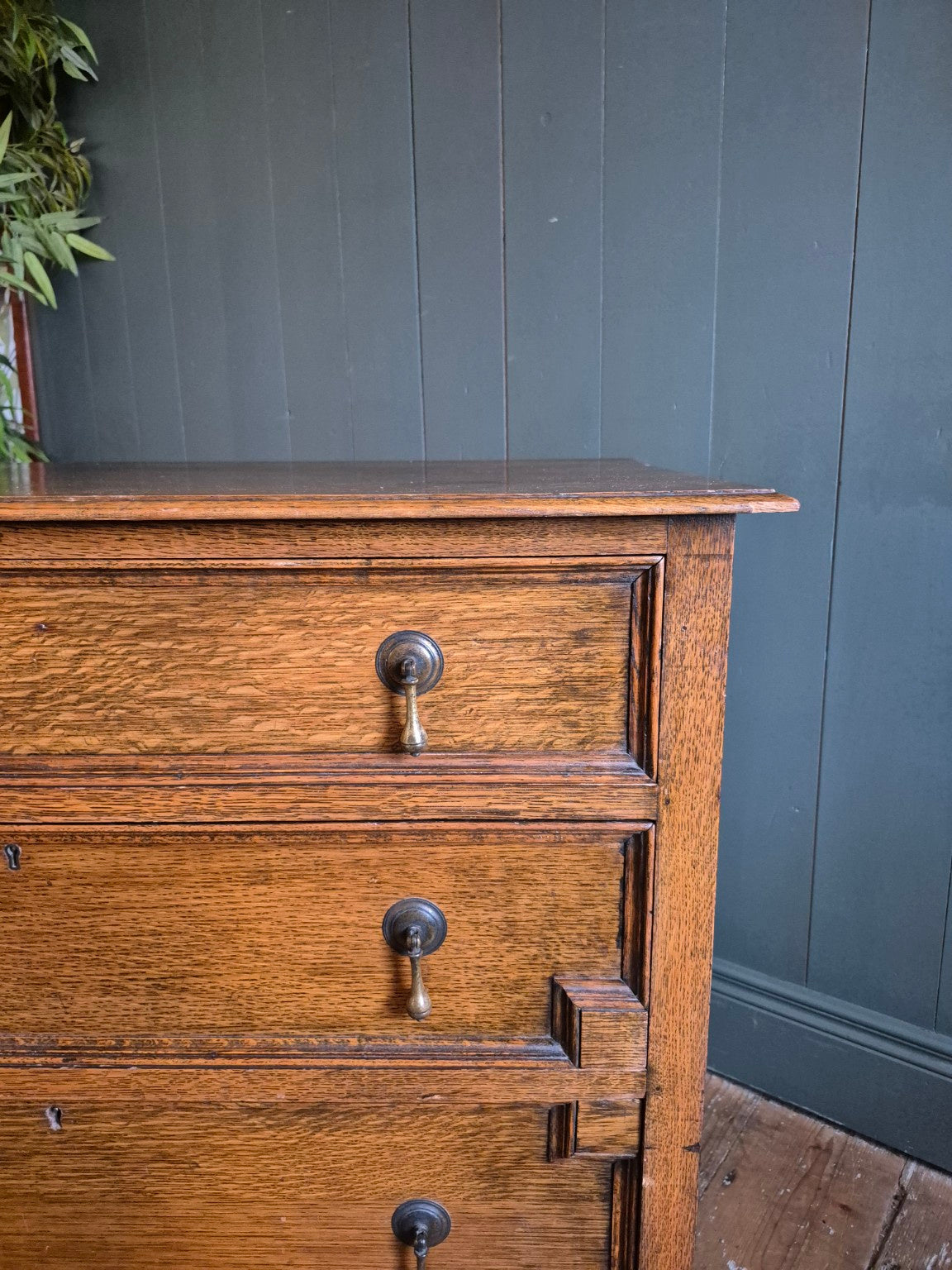 1920's Oak Chest of Drawers