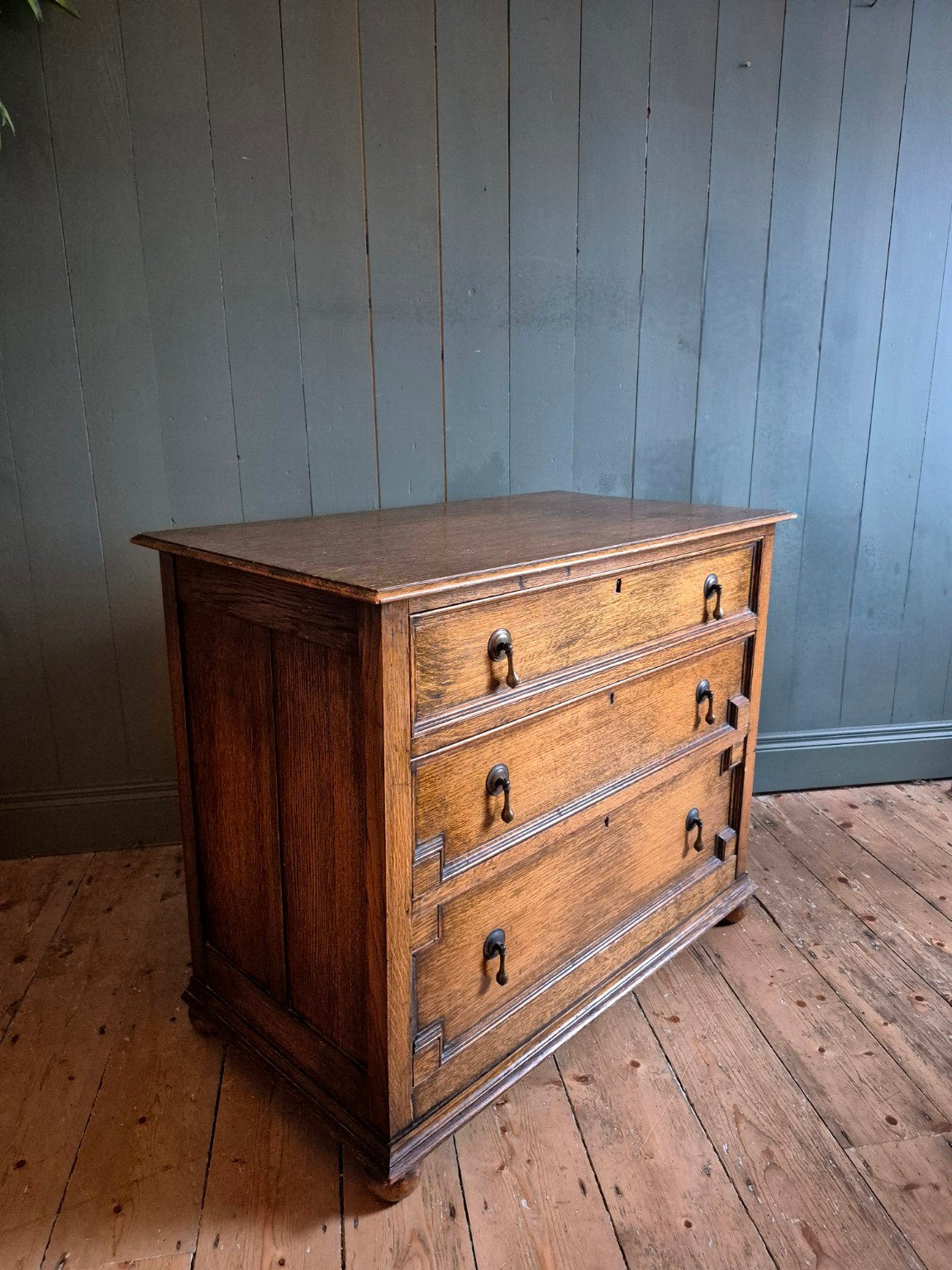 1920's Oak Chest of Drawers