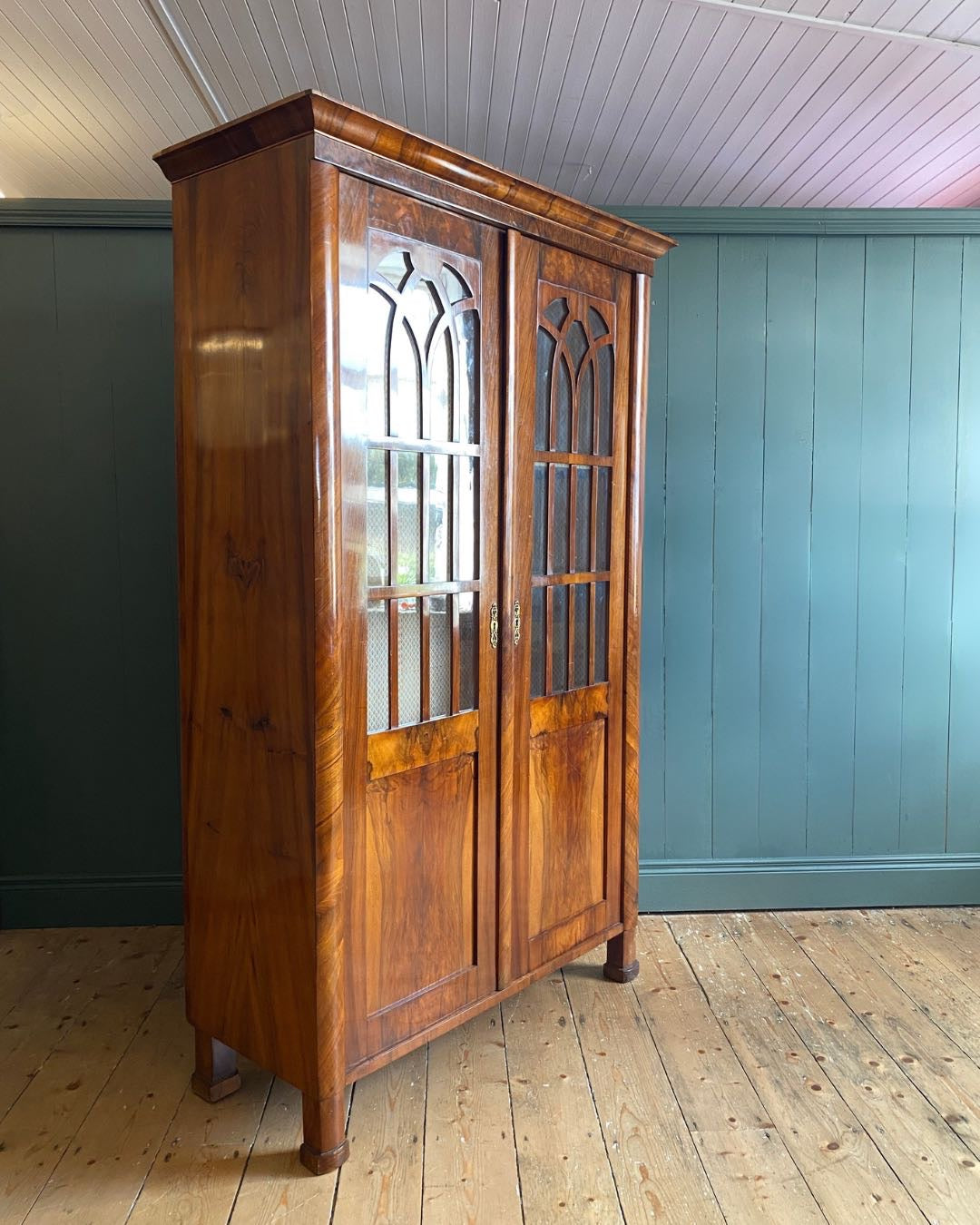 19th Century Biedermeier Walnut Veneer Vitrine