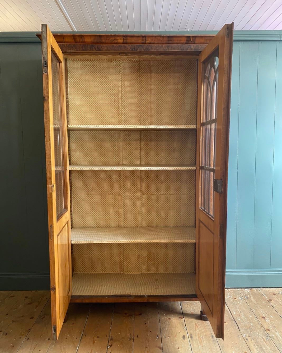 19th Century Biedermeier Walnut Veneer Vitrine