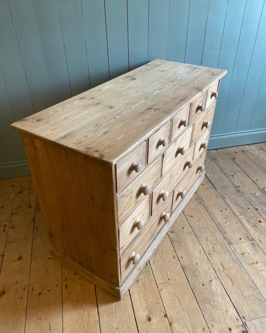 Reclaimed Pine Bank Of Drawers