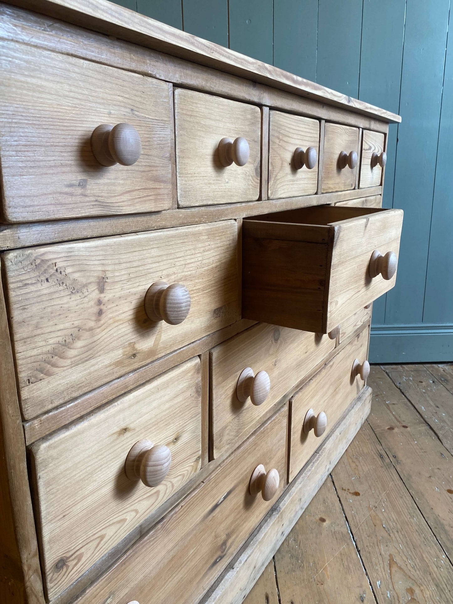 Reclaimed Pine Bank Of Drawers