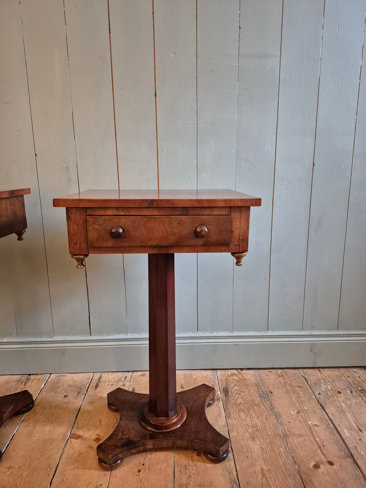 Victorian Pair of Pedestal Side Tables