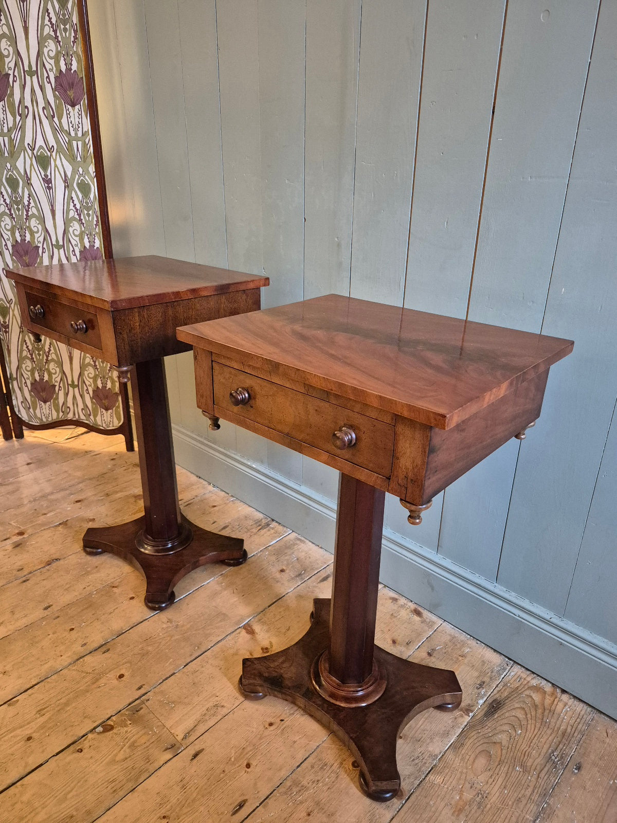 Victorian Pair of Pedestal Side Tables