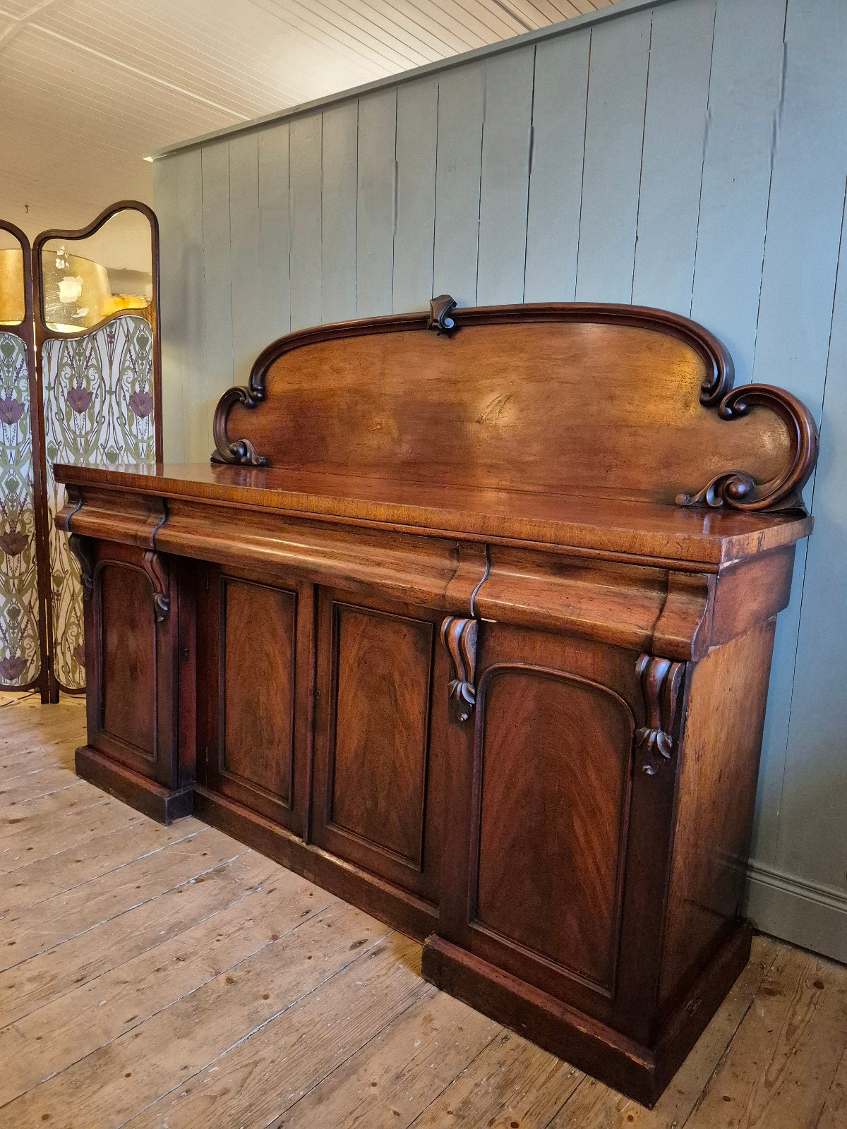 Victorian Mahogany Sideboard