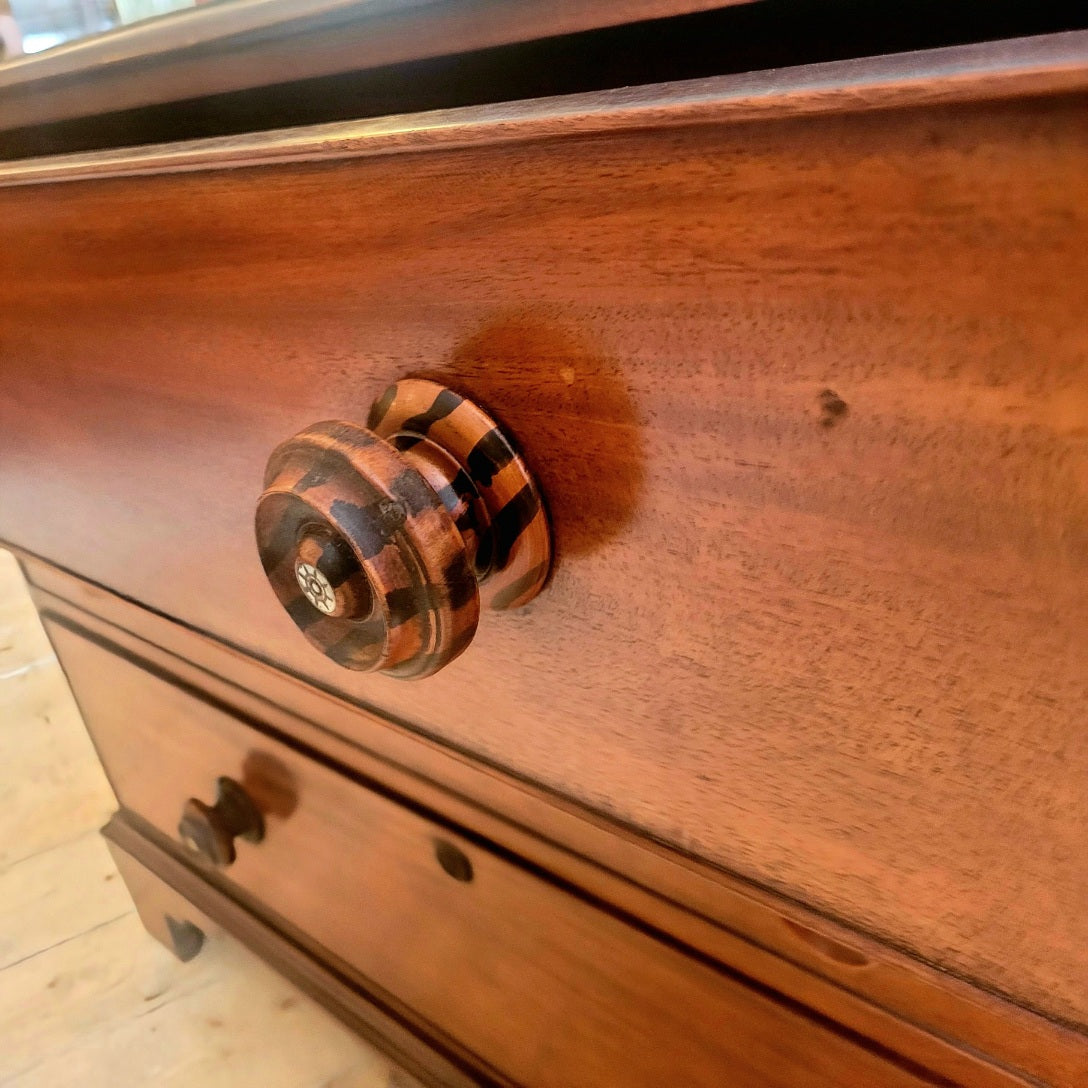 Late Victorian Chest of Drawers
