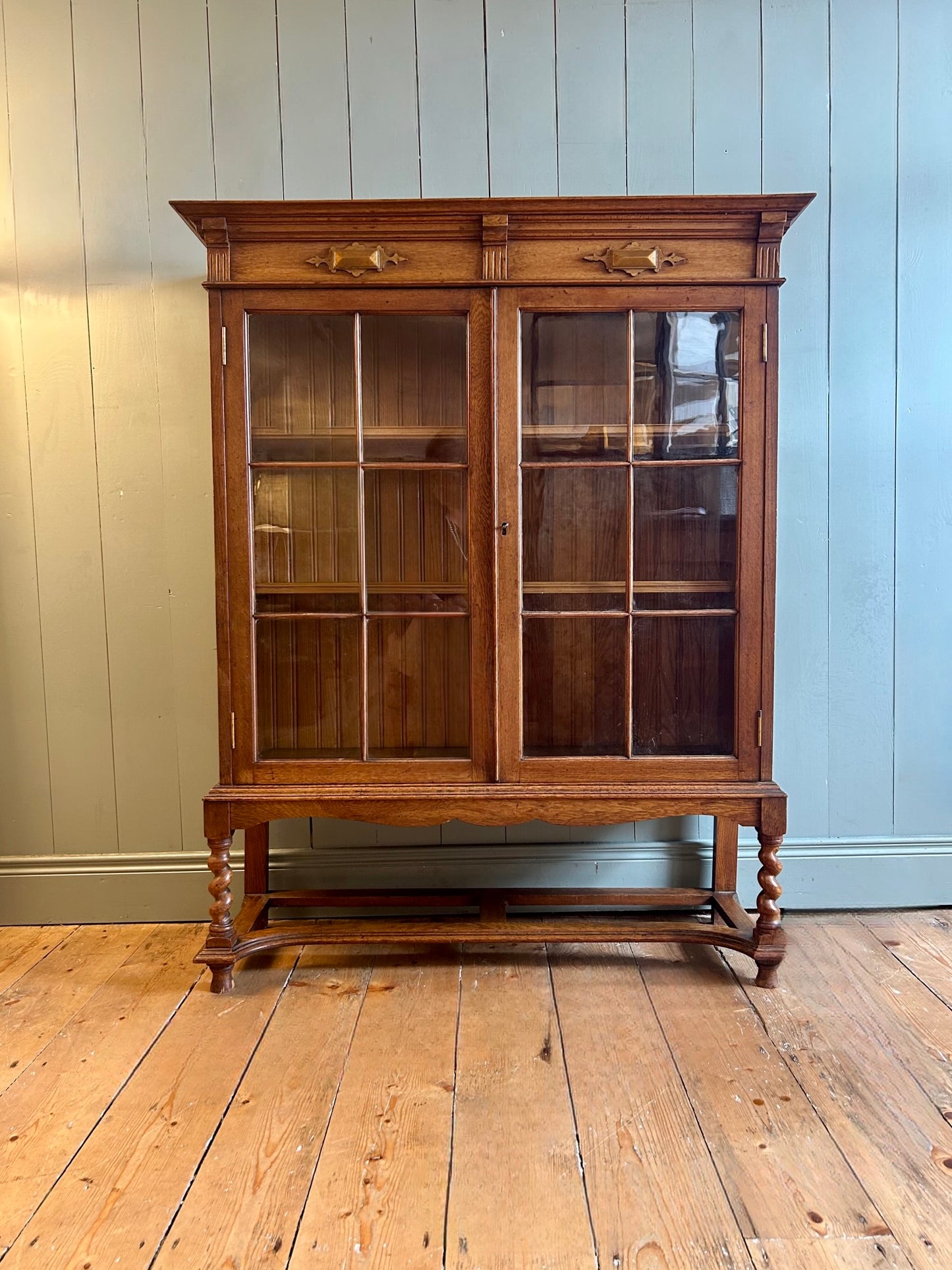 Early 20th Century Oak Glazed Bookcase