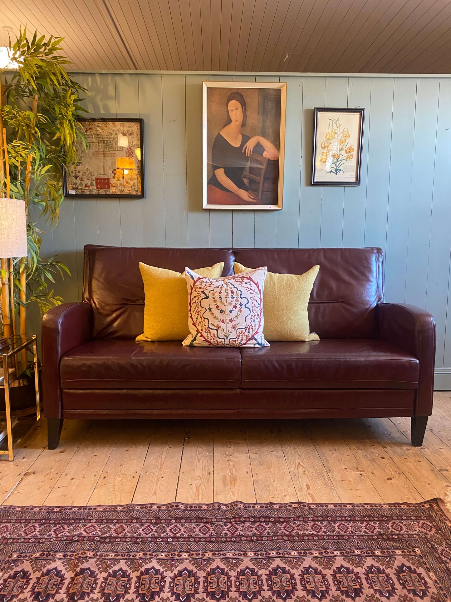 3-Seater Vintage Burgundy Leather Sofa
