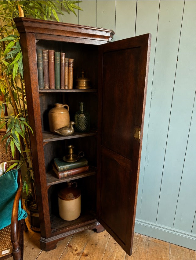 Arts & Crafts Oak Corner Cupboard, c.1900–1920
