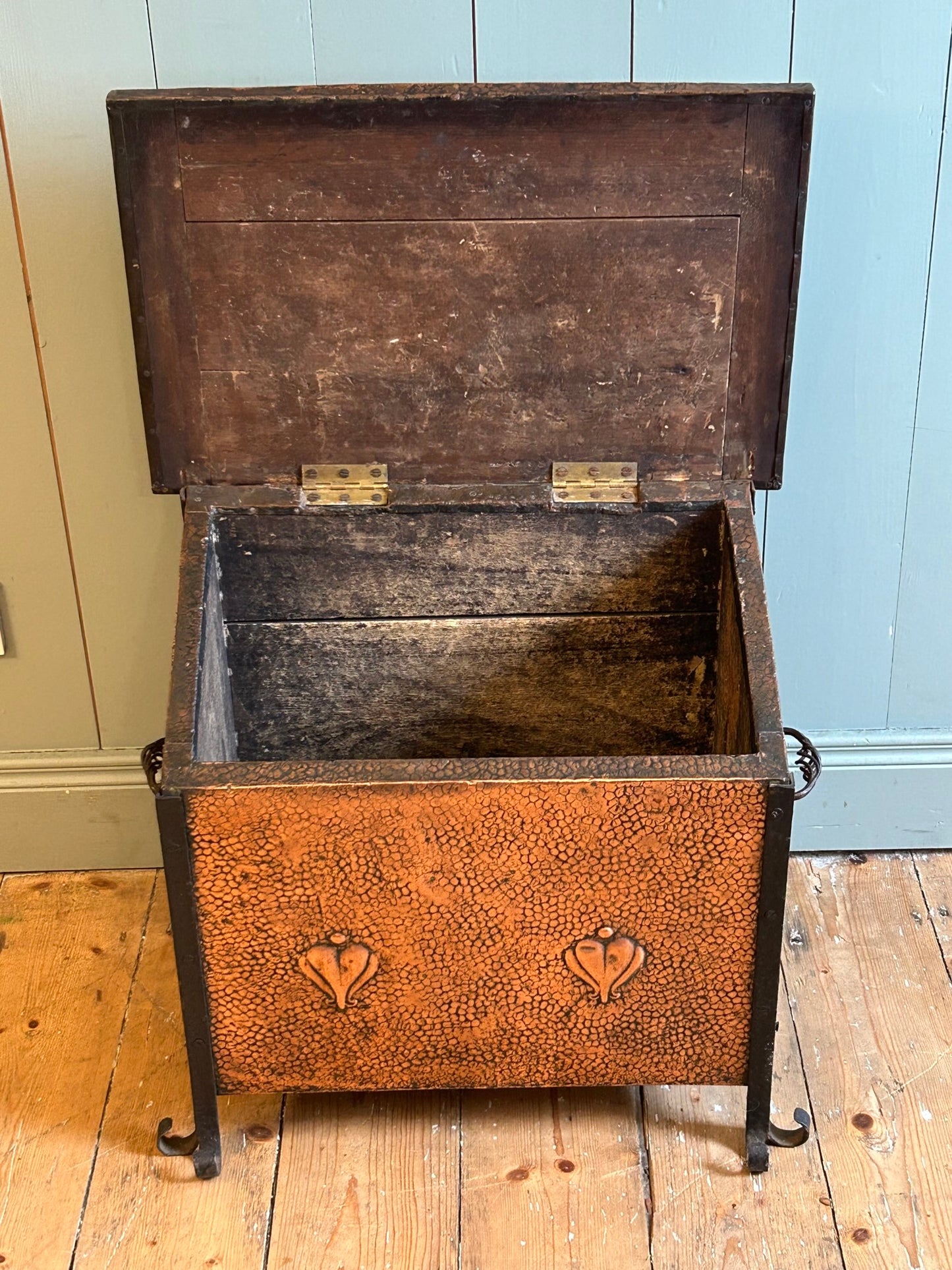 Cornish Arts and Crafts Fireside Box