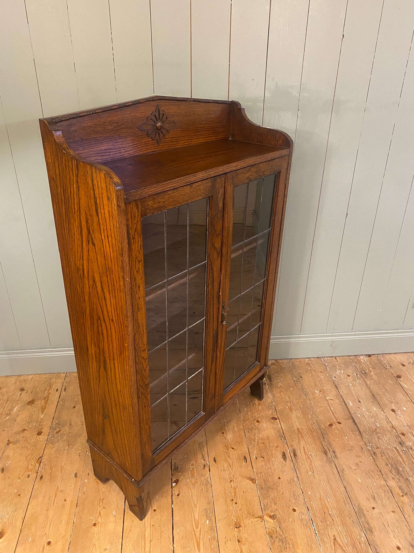 Arts and Crafts Glazed Oak Bookcase