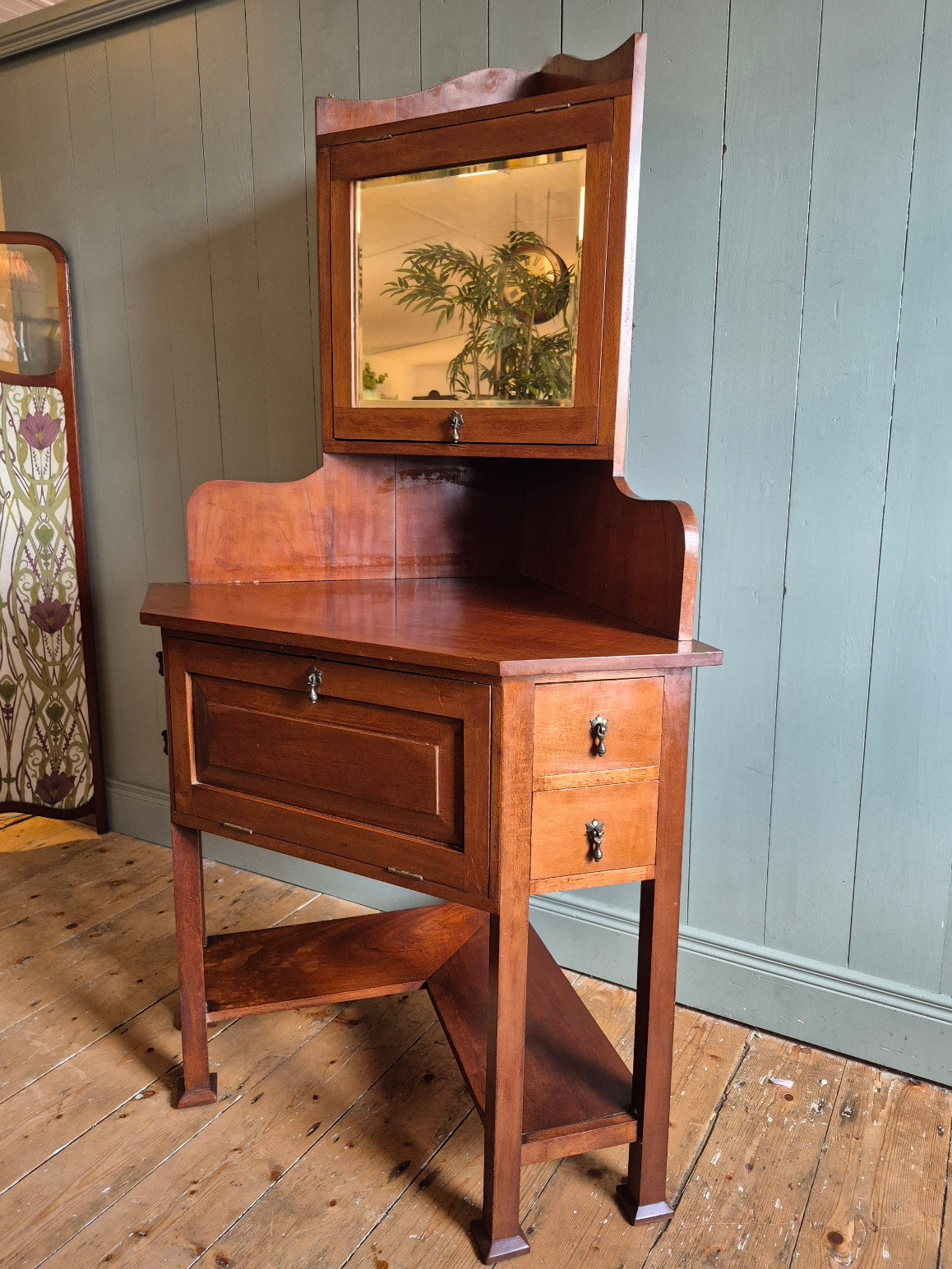 Arts & Crafts Corner Washstand