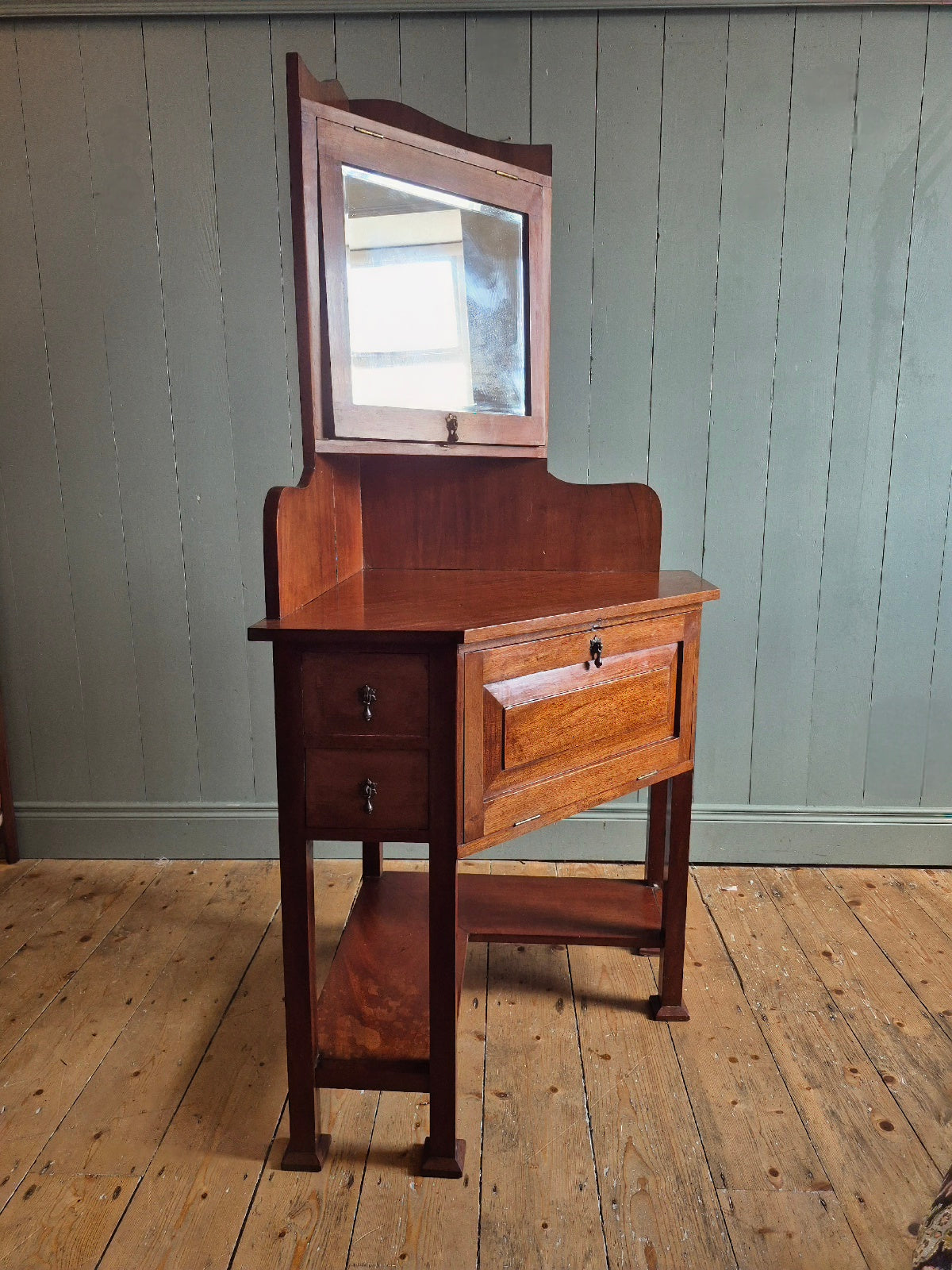 Arts & Crafts Corner Washstand