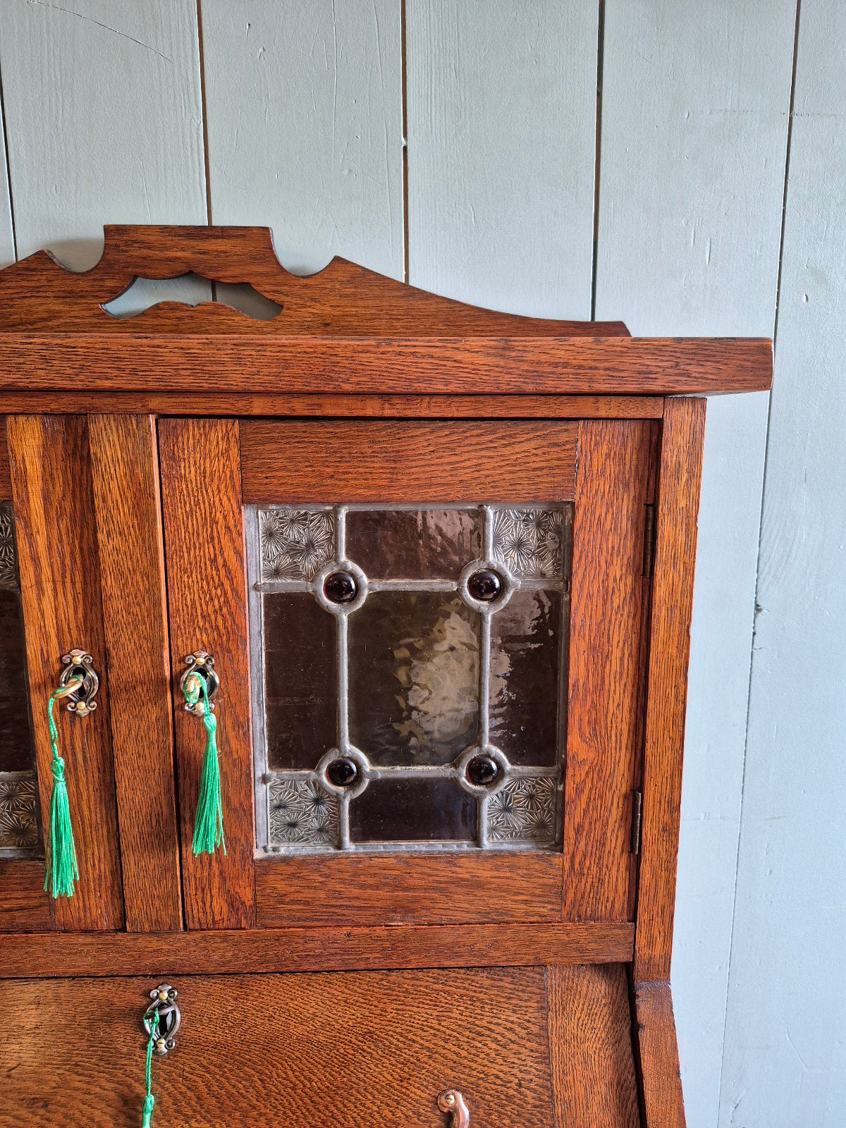 Arts and Crafts Oak Bureau