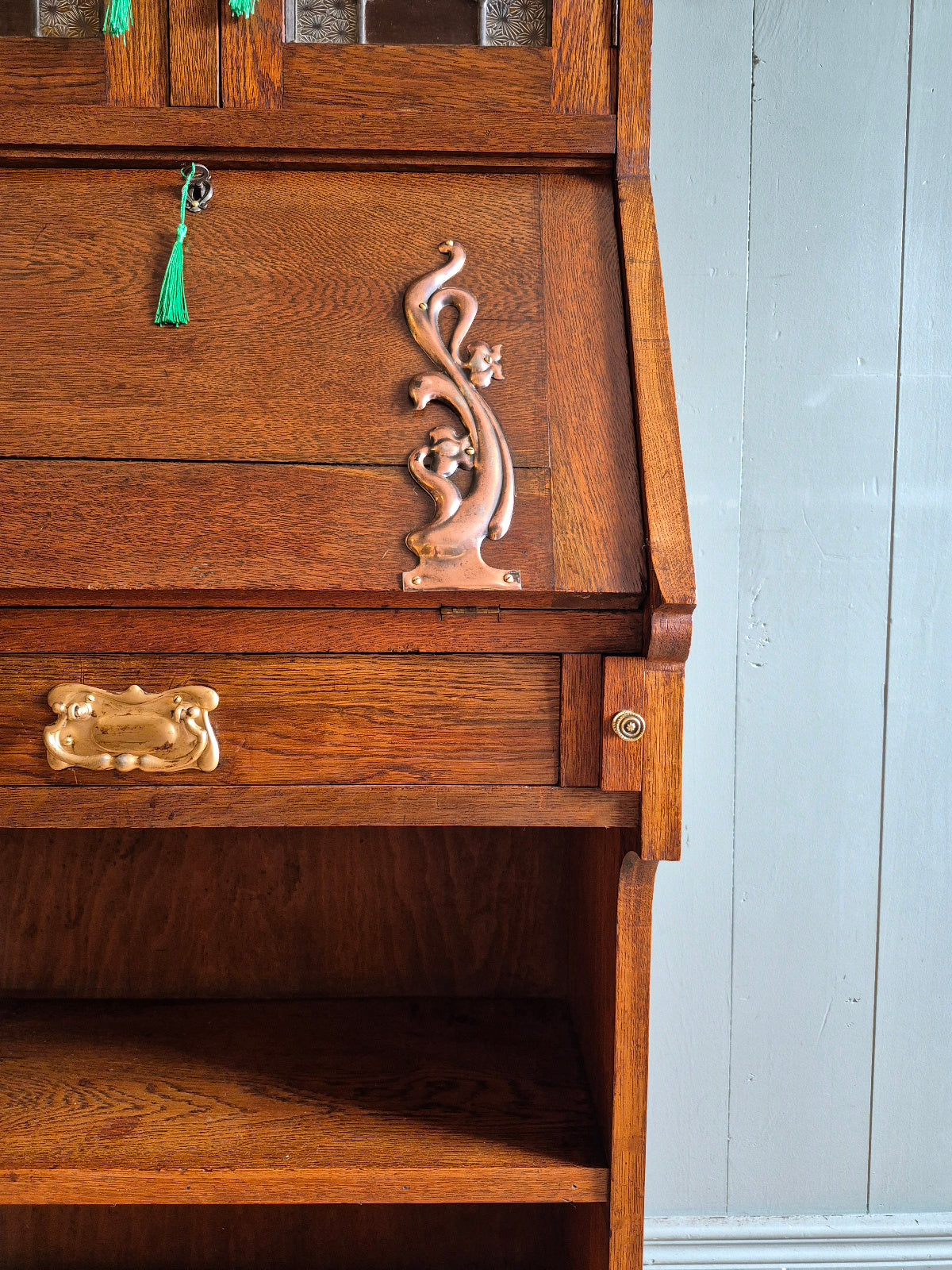 Arts and Crafts Oak Bureau