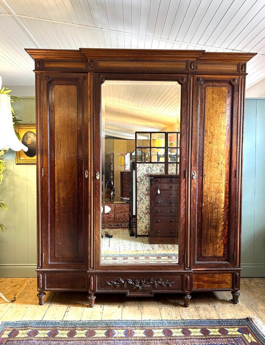 Large Mahogany Wardrobe c.1900