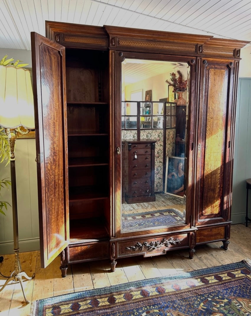 Large Mahogany Wardrobe c.1900