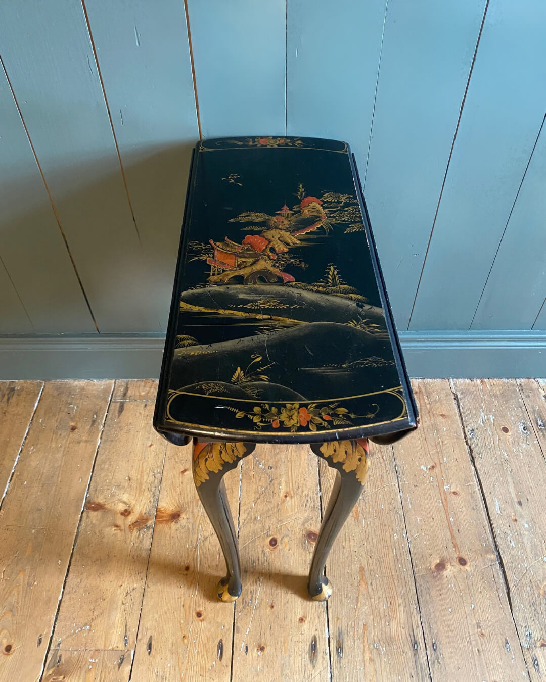Chinoiserie Laquered Drop Leaf Side Table c1950s