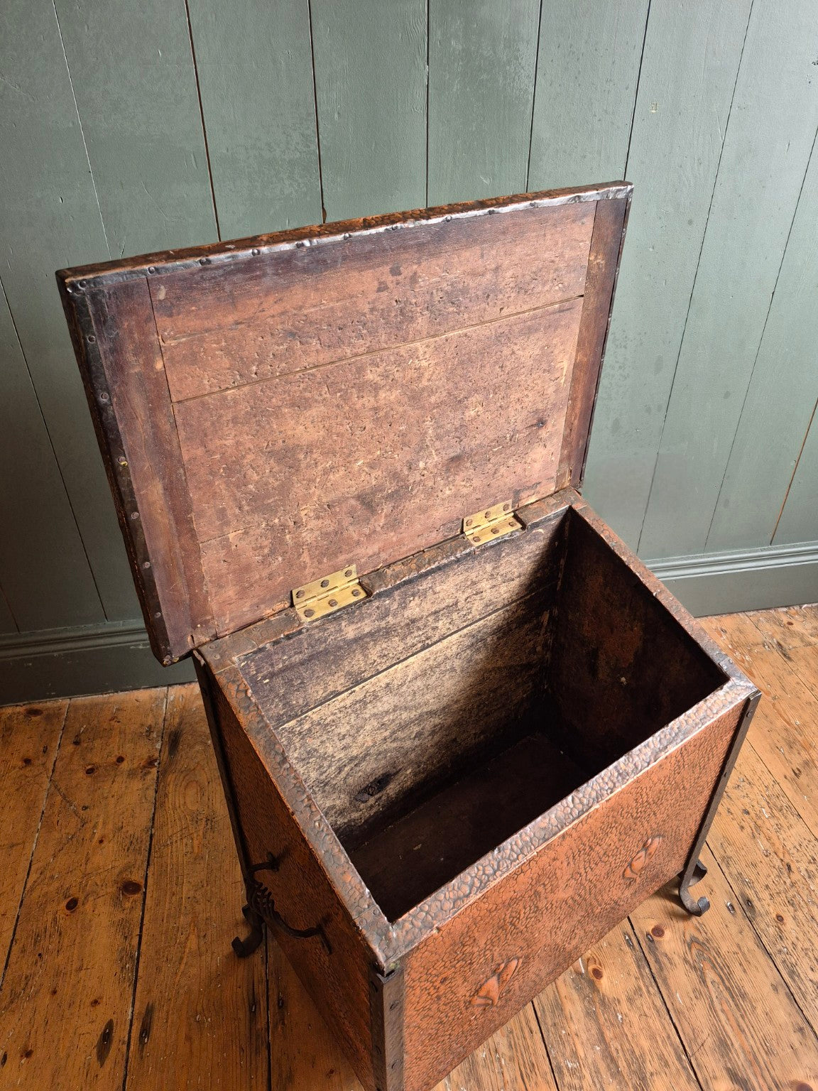 Cornish Arts and Crafts Fireside Box
