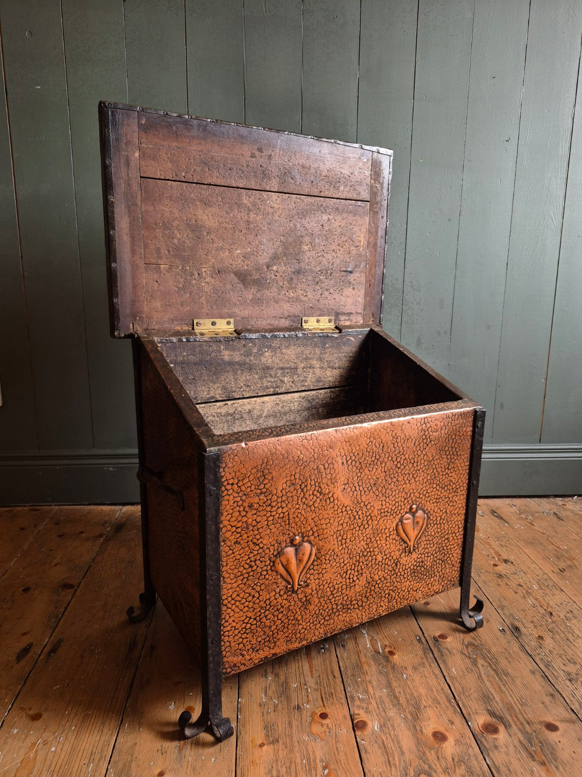 Cornish Arts and Crafts Fireside Box