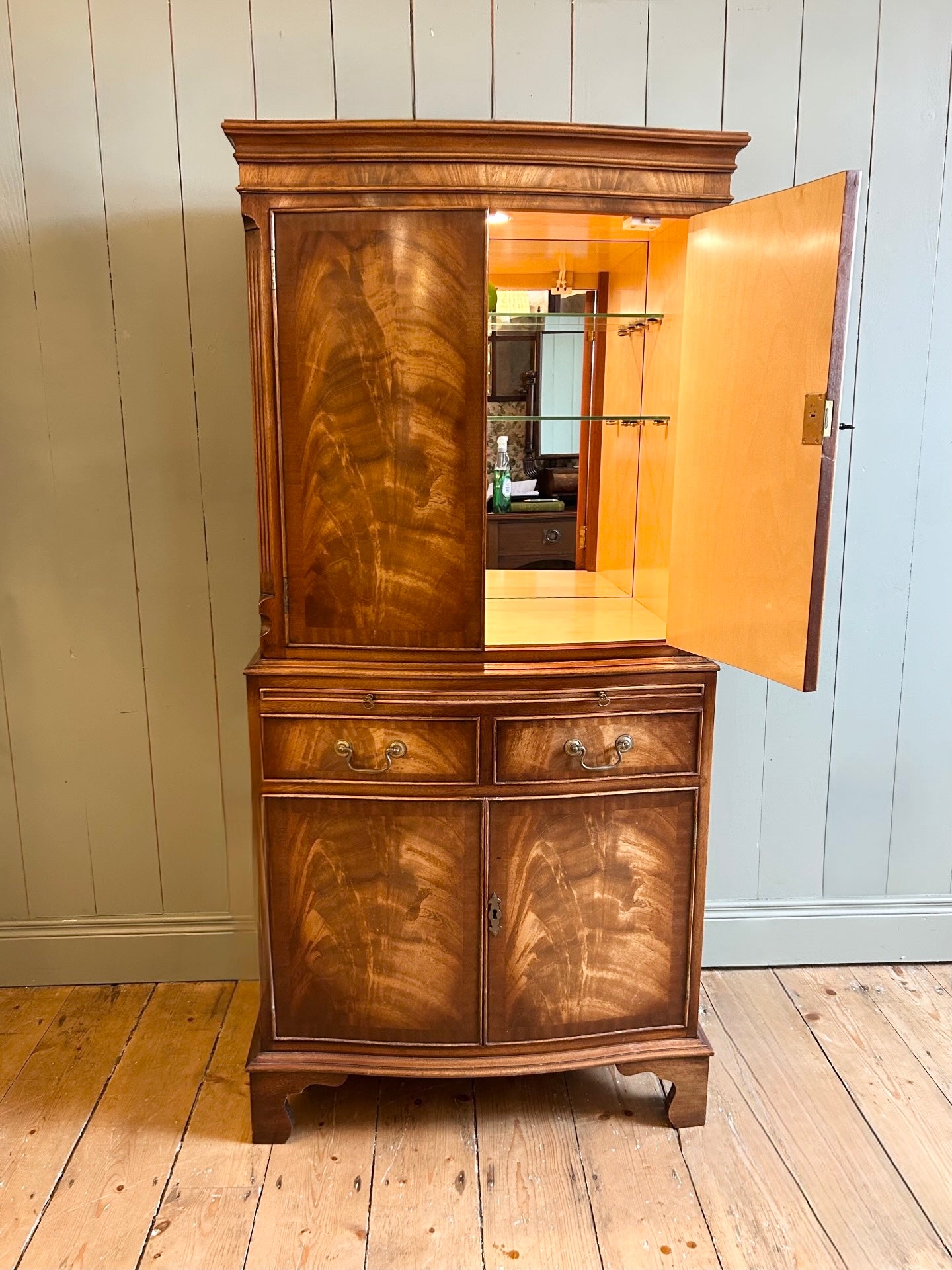 Antique Cocktail or Drinks Cabinet