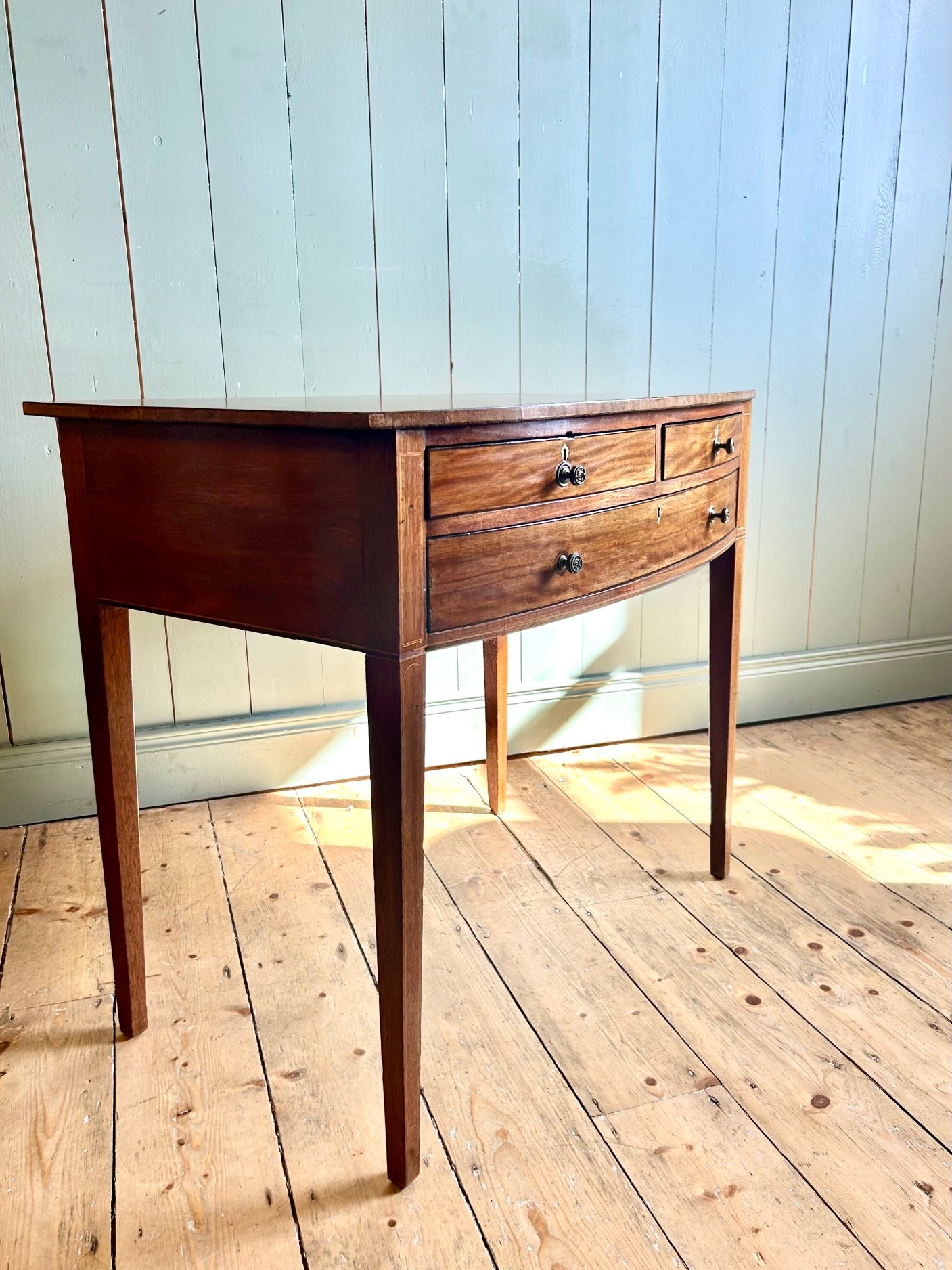 Victorian Bow Front Hall Table or Console