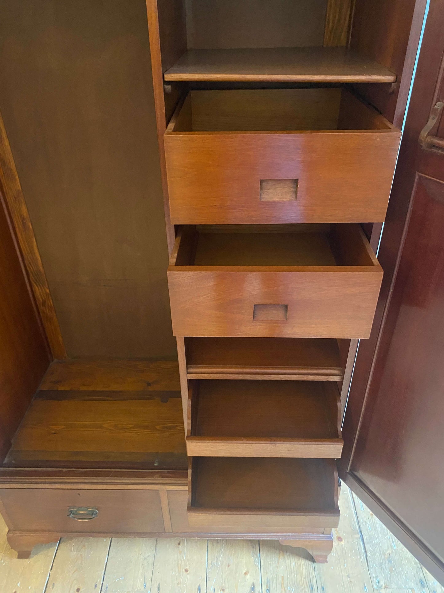 Early 1900s Mahogany Wardrobe