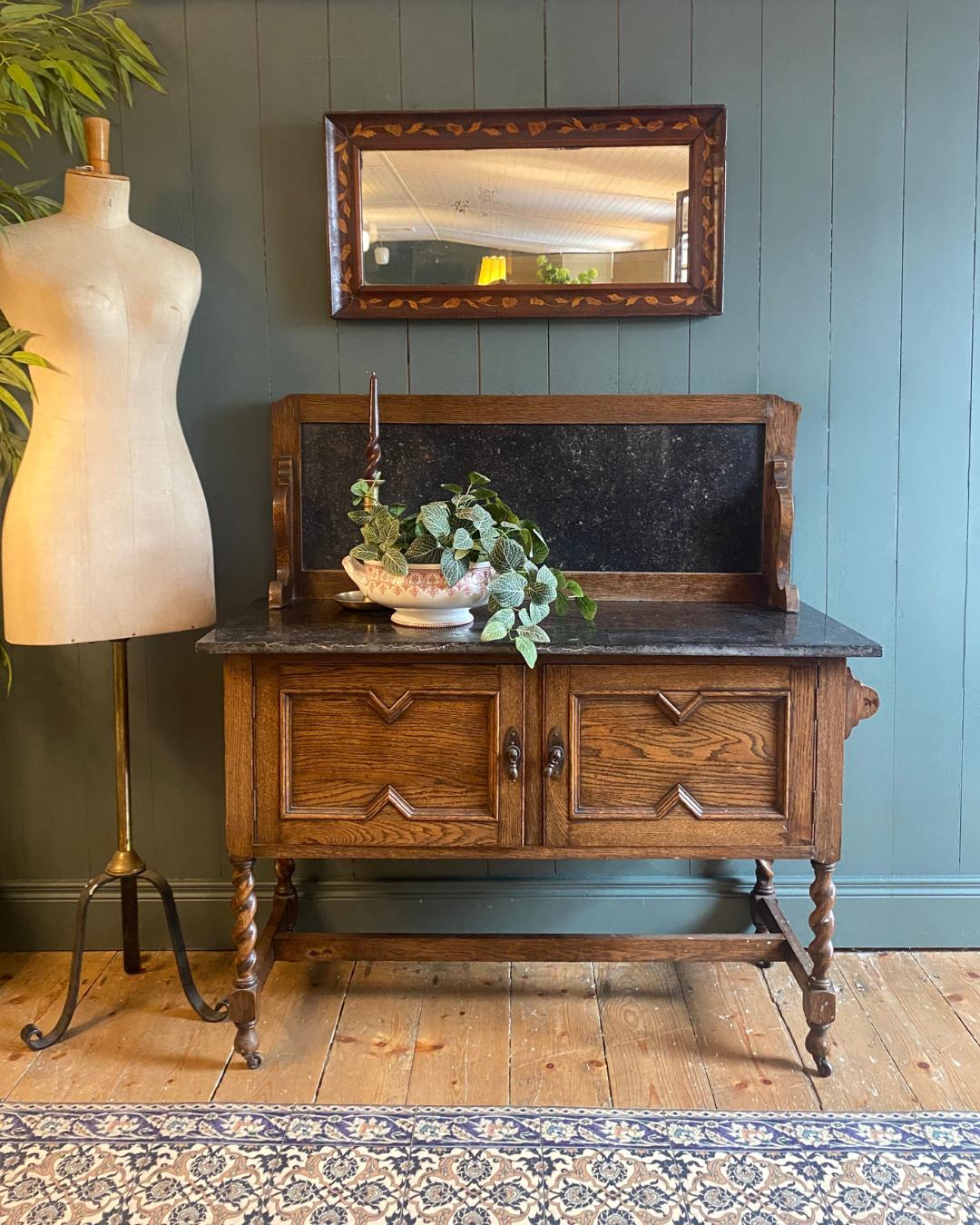 Early 1900s Oak Barley twist Washstand
