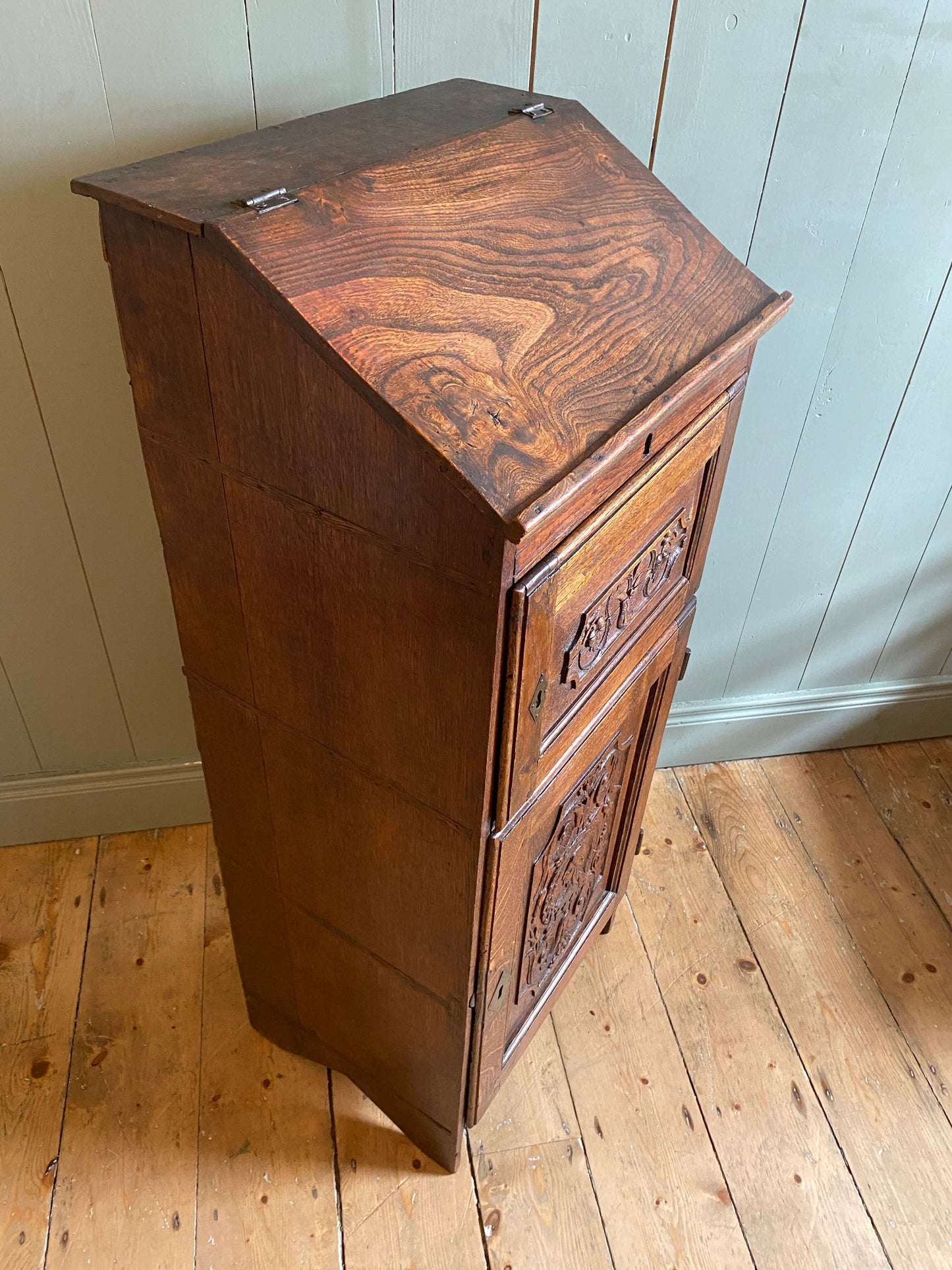 Early 1900's Oak & Elm Bible Box/Lectern