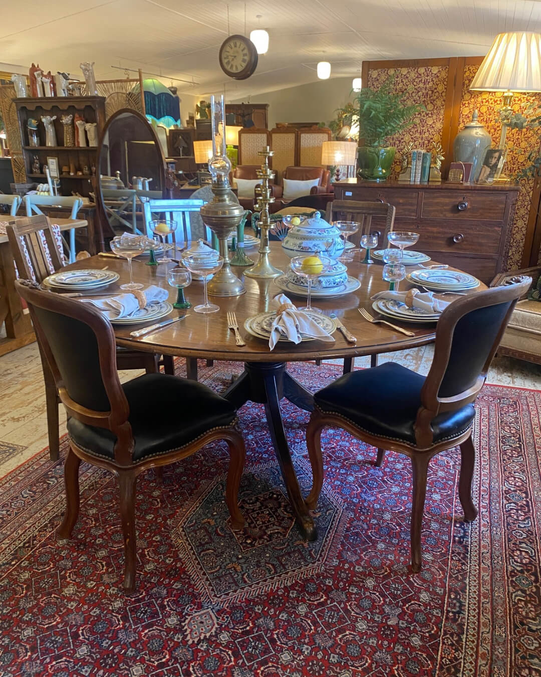 Early 19th Century Solid Oak Round Dining Table