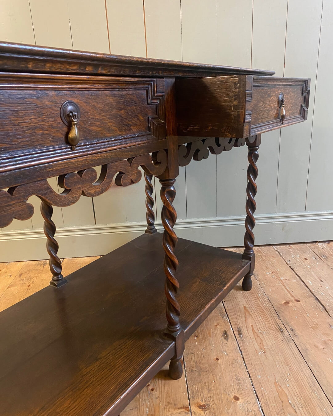 Early 20th Century Oak Barley Twist Console