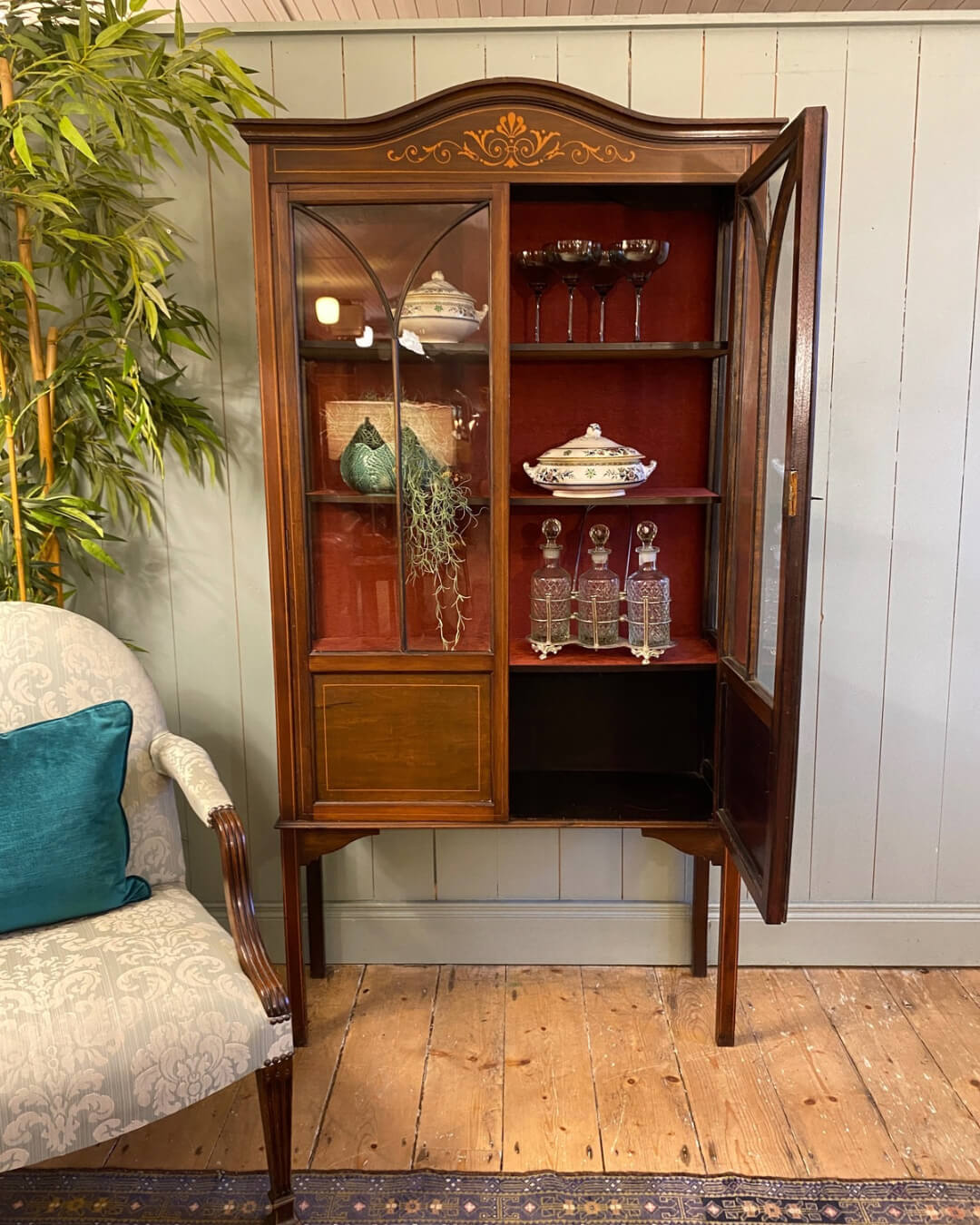 Edwardian Inlaid Mahogany Display Cabinet