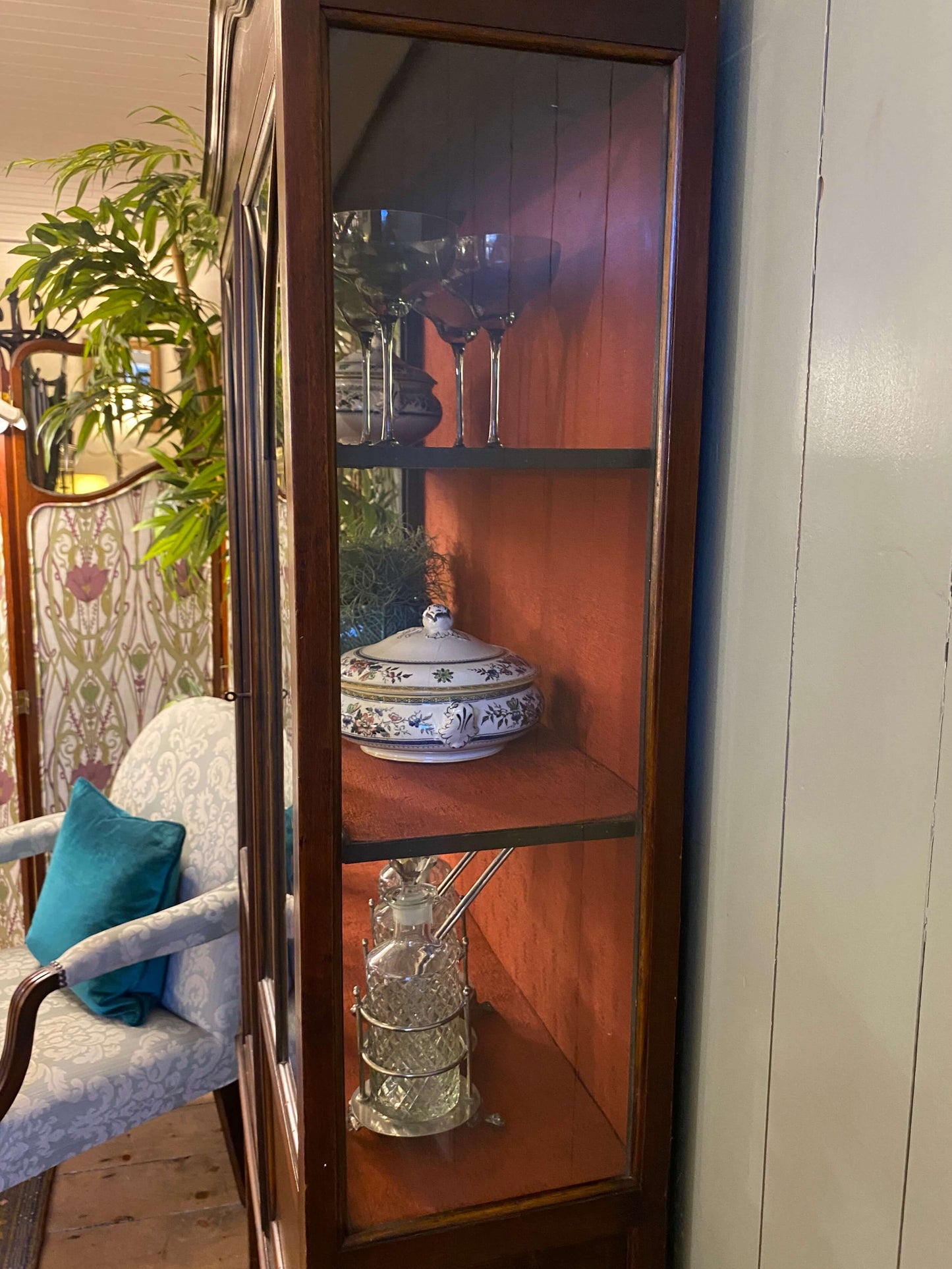 Edwardian Inlaid Mahogany Display Cabinet
