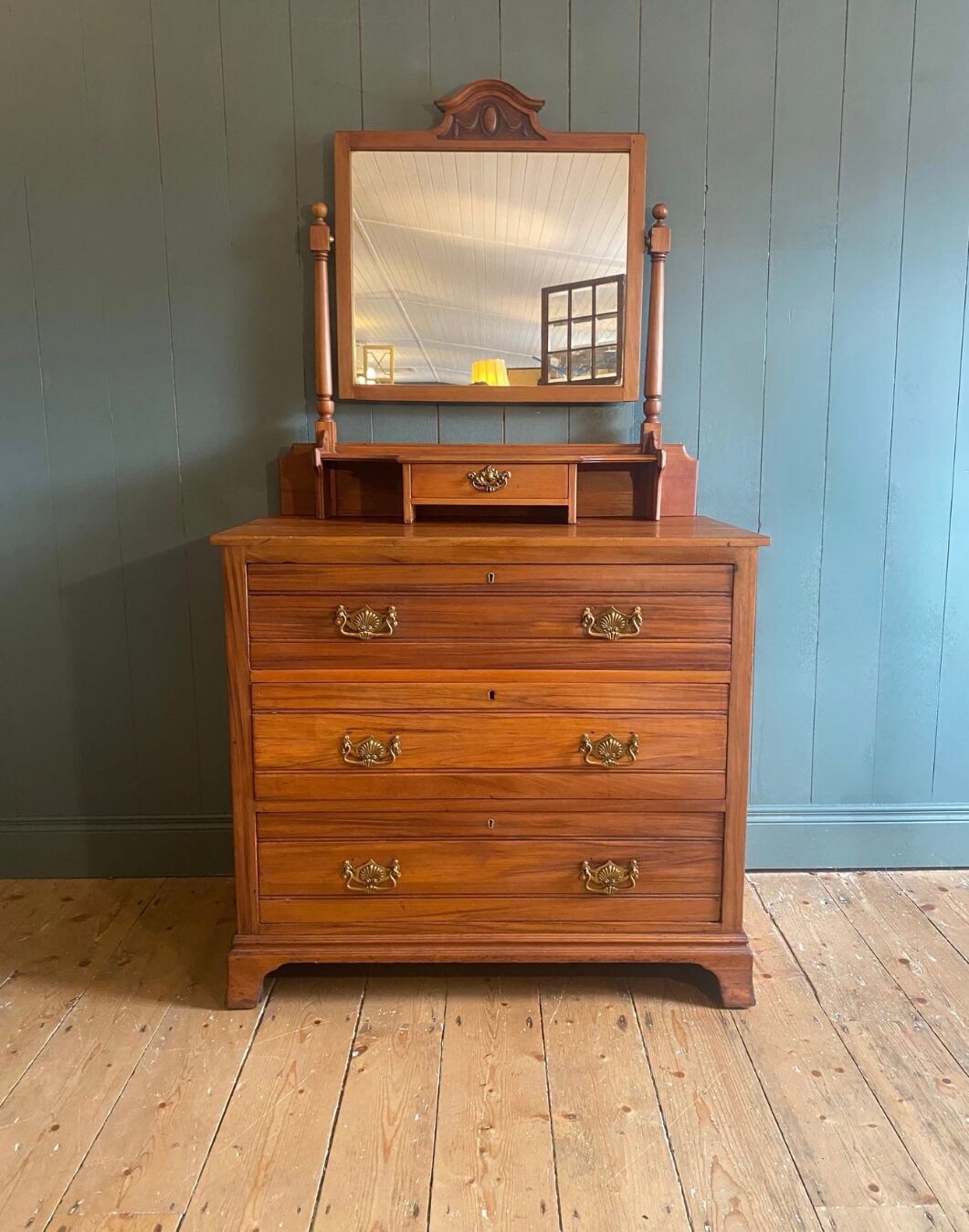 Edwardian Satin Walnut Dressing Chest