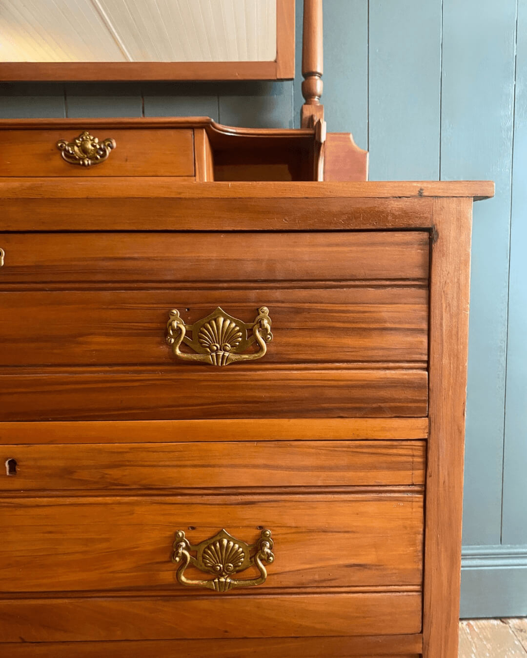 Edwardian Satin Walnut Dressing Chest