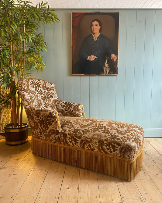 French 1920's Chaise Longue Day Bed