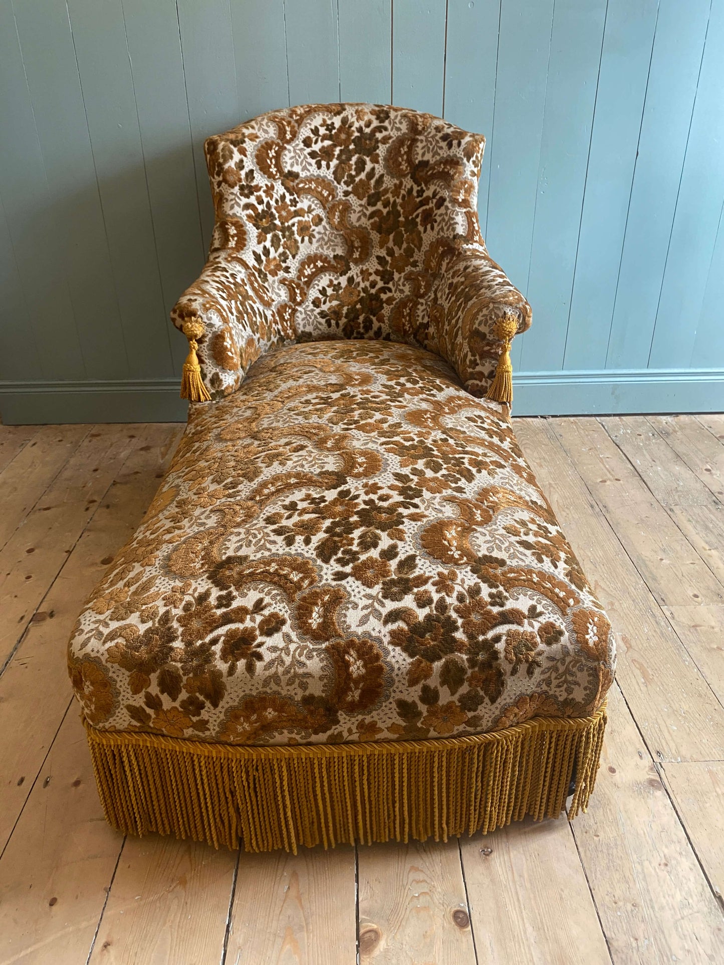 French 1920's Chaise Longue Day Bed