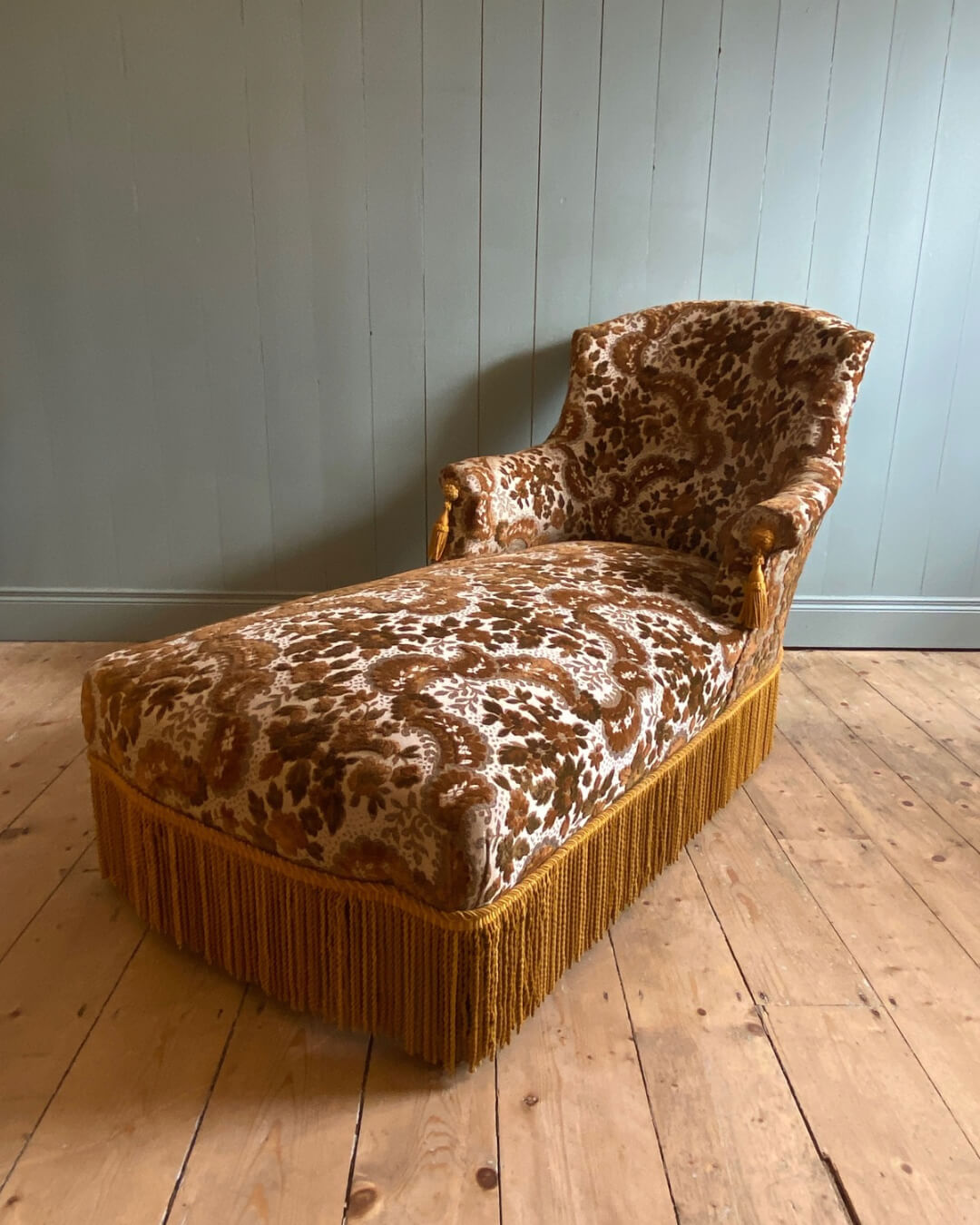 French 1920's Chaise Longue Day Bed