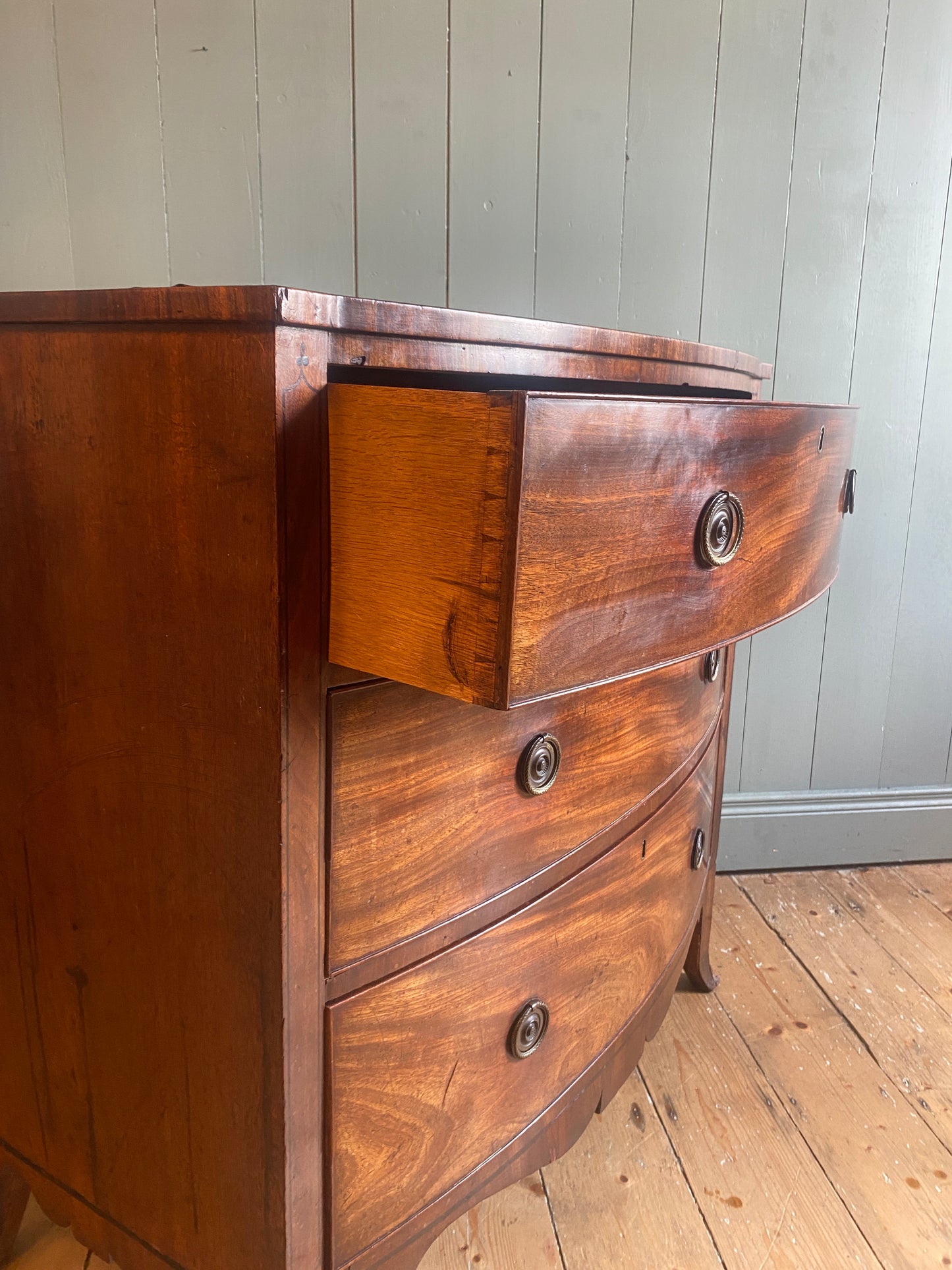 Georgian Bow Front Chest of Drawers