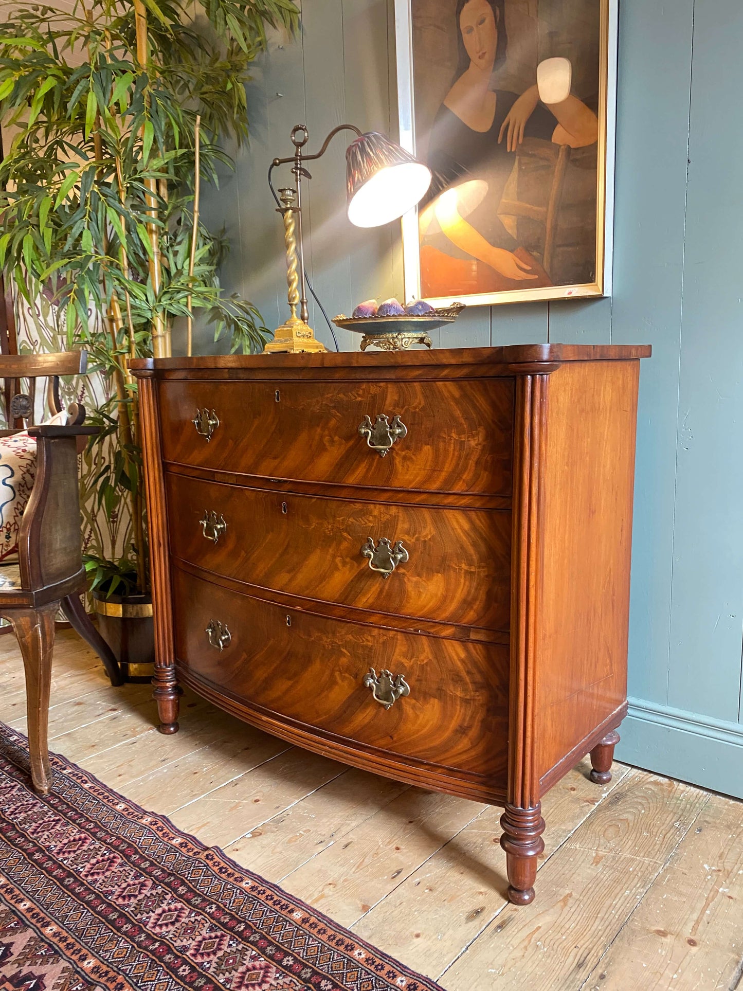 Georgian Bow Front Flame Mahogany Chest Of Drawers