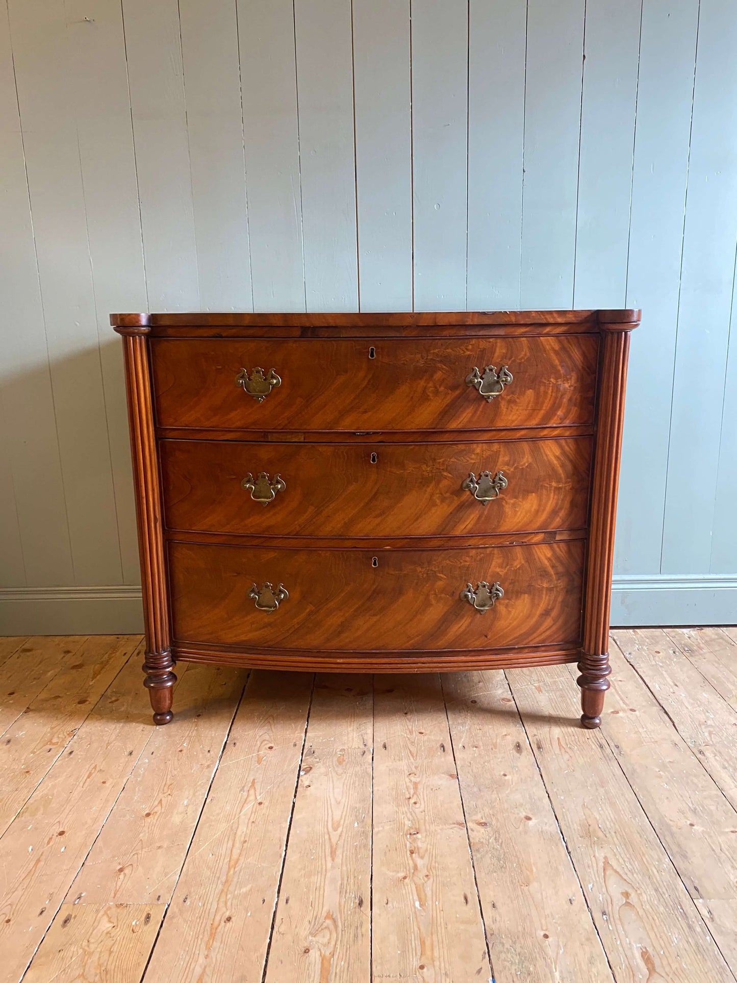 Georgian Bow Front Flame Mahogany Chest Of Drawers