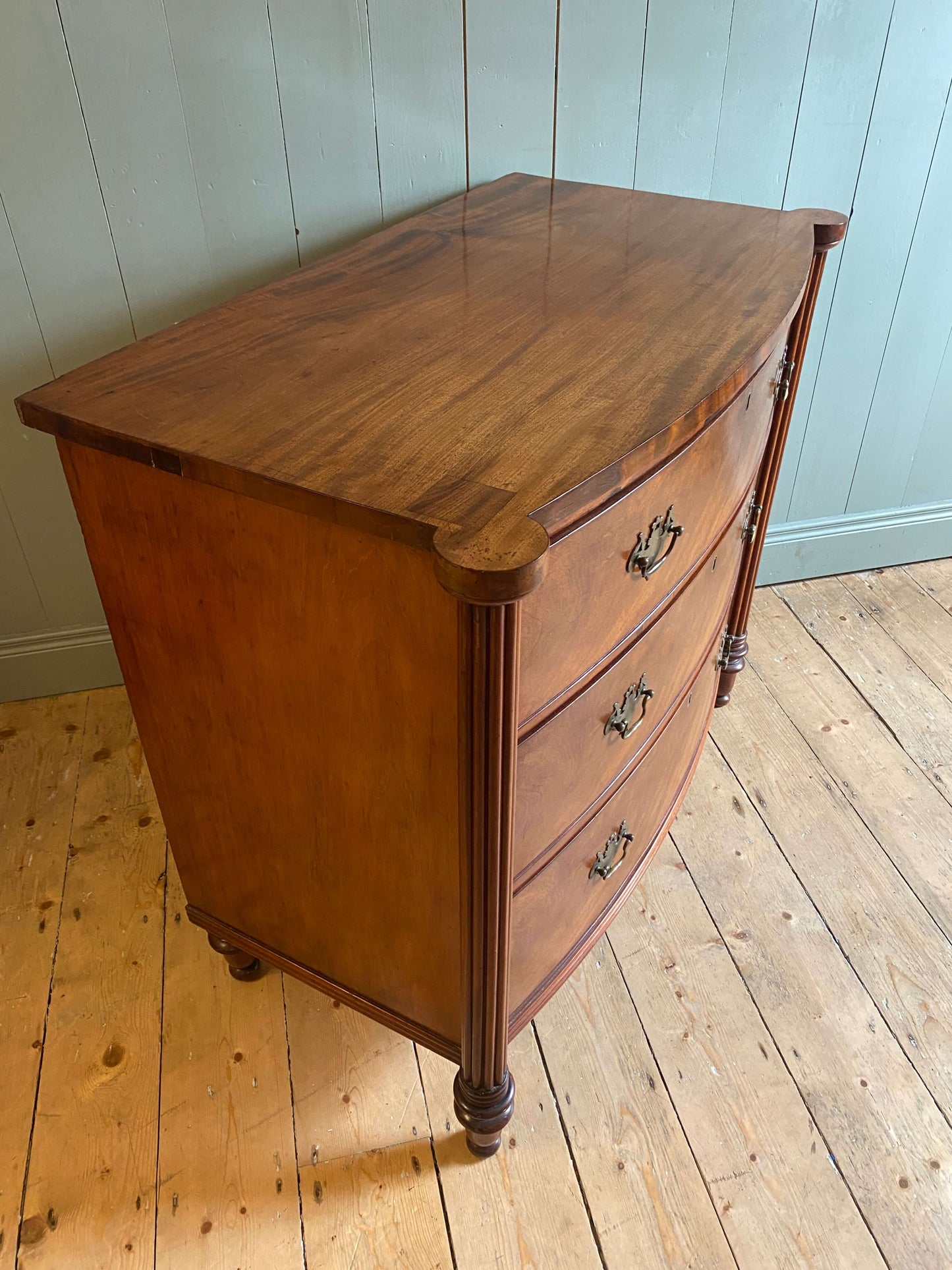 Georgian Bow Front Flame Mahogany Chest Of Drawers