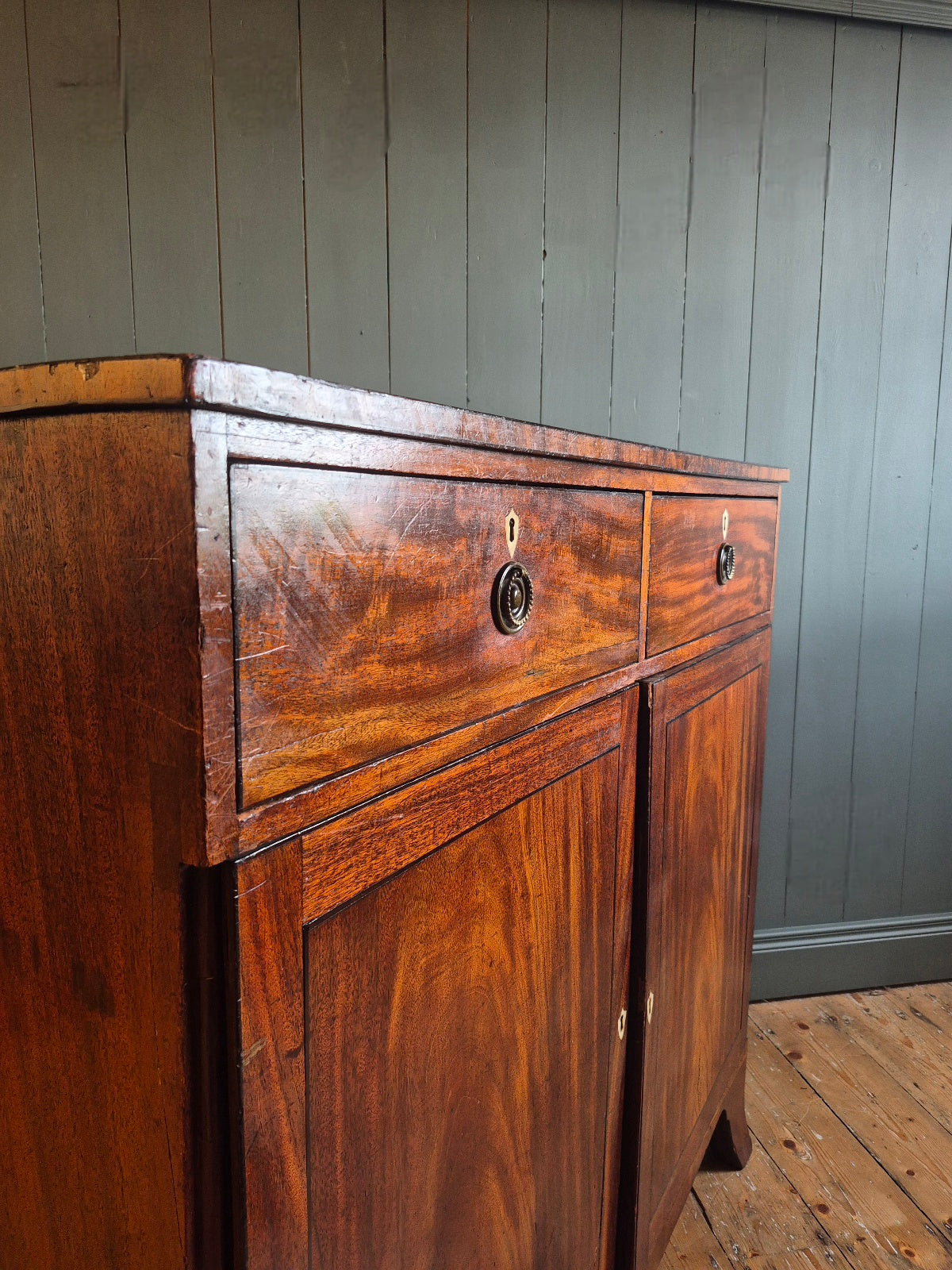 Georgian Mahogany Cabinet