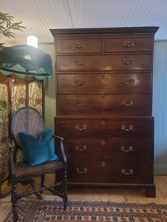 Georgian Mahogany Chest on Chest